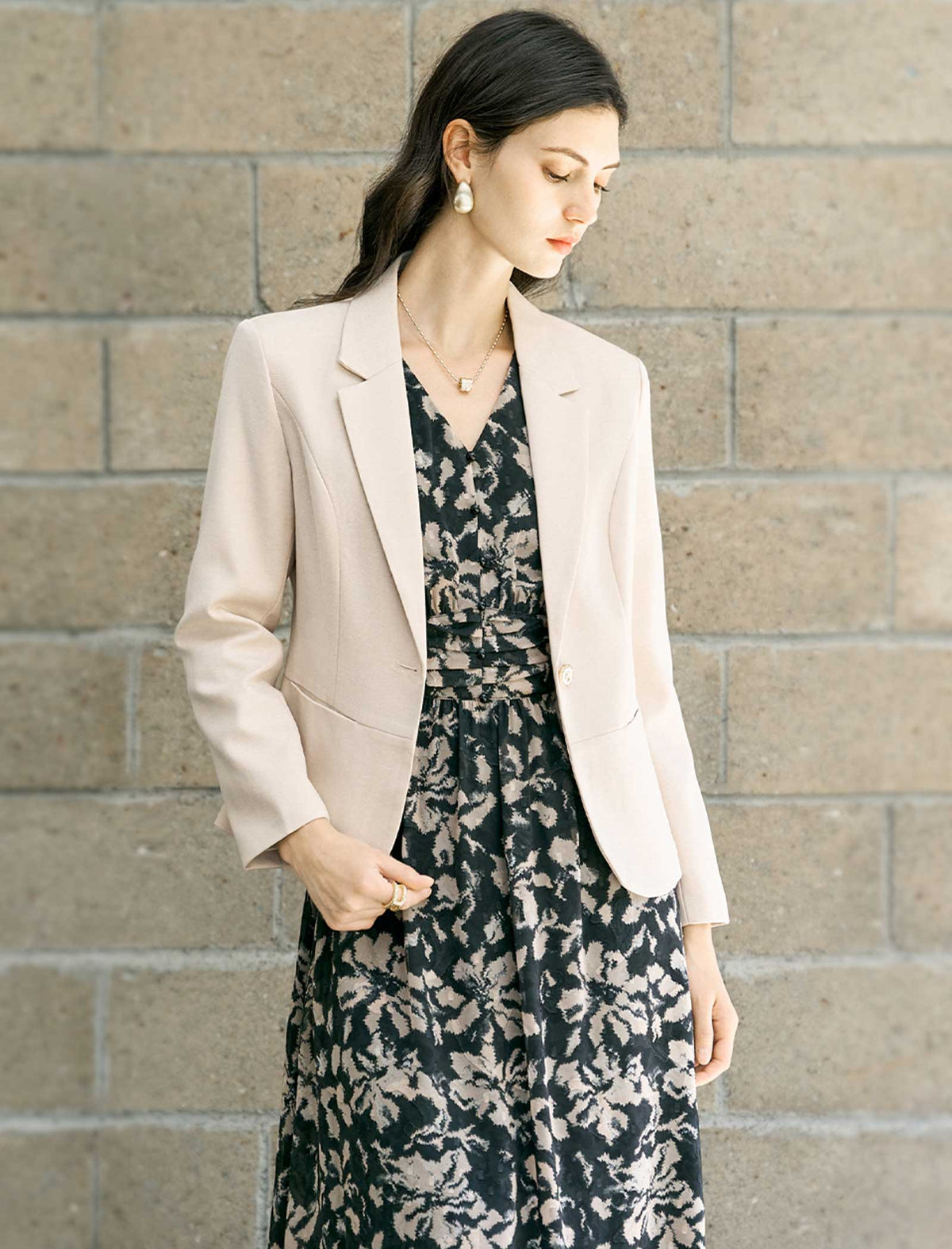 Single Button Textured Cropped Blazer