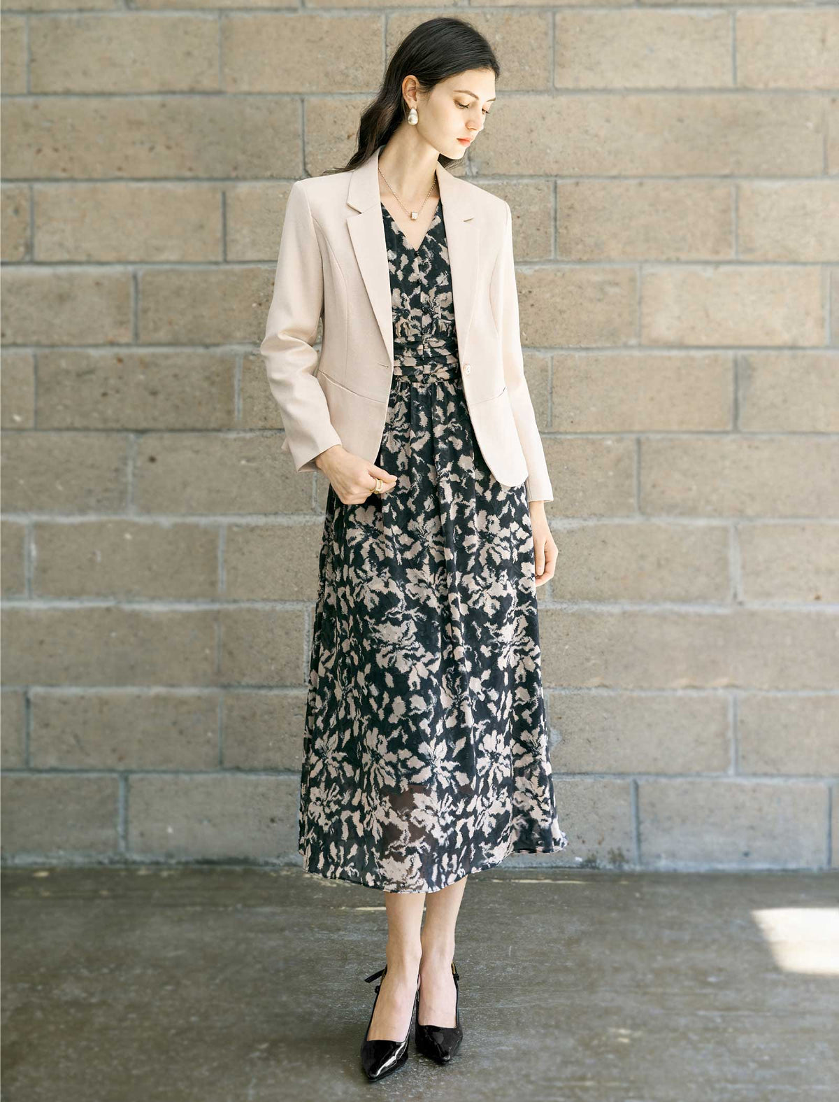 Single Button Textured Cropped Blazer