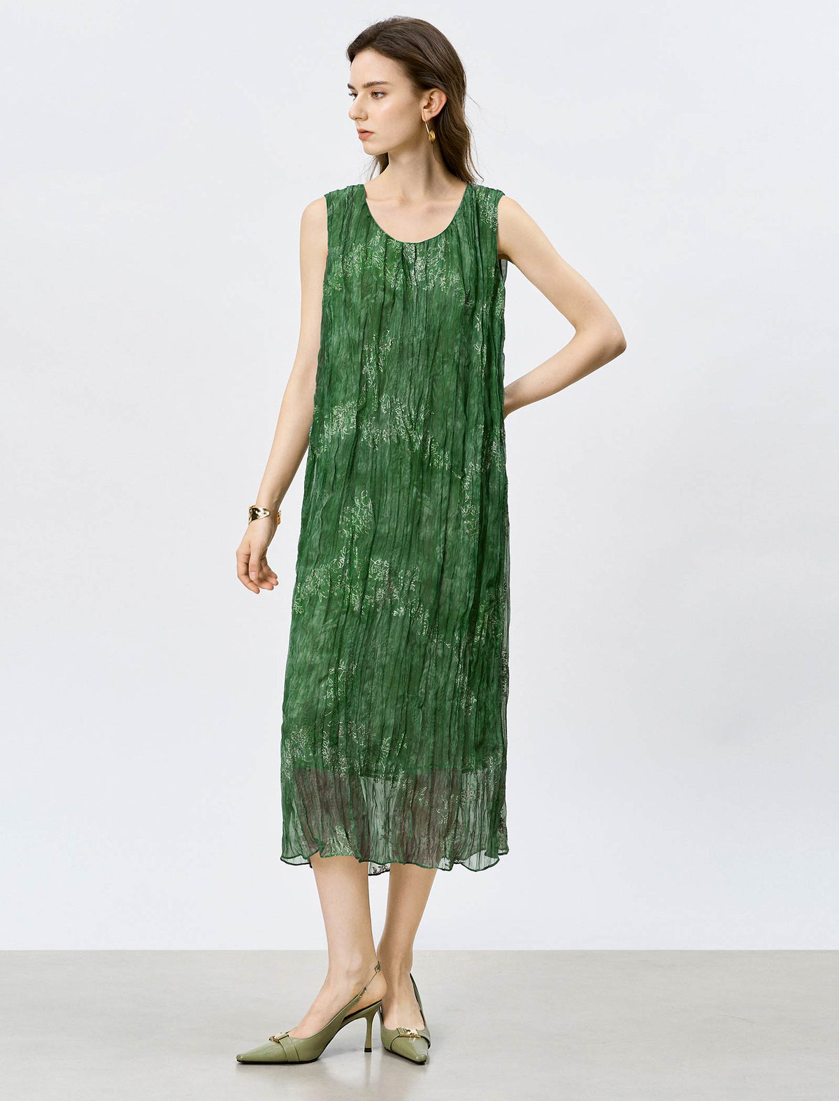 Emerald Green Crinkled Metallic Floral Midi Dress