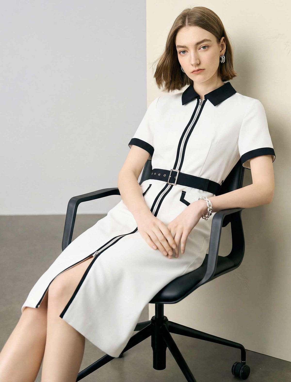 Contrast Collar Zip Front Belted Pencil Midi Office Dress