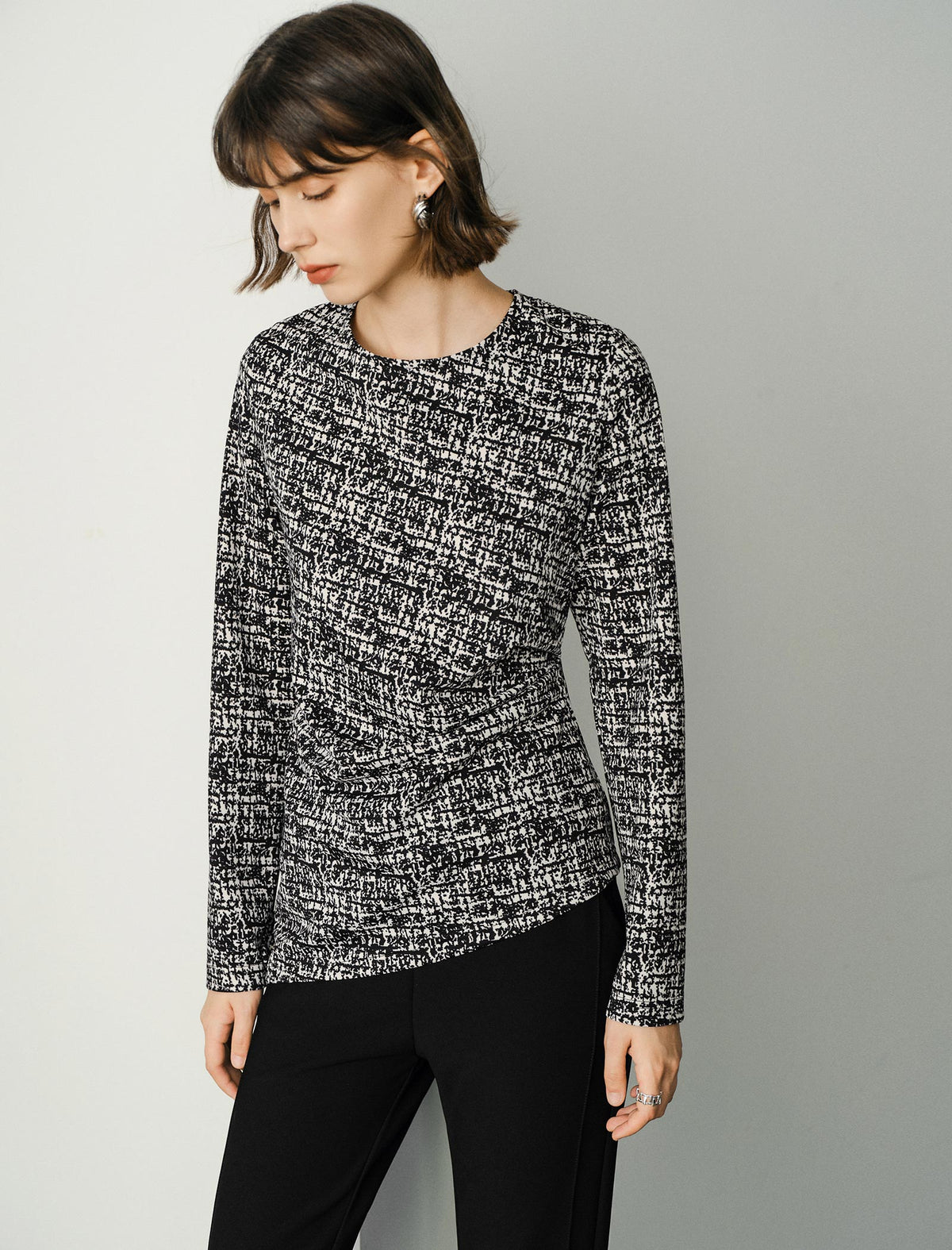 Ink-Print Round Neck Waist-Defining Long-Sleeve Blouse