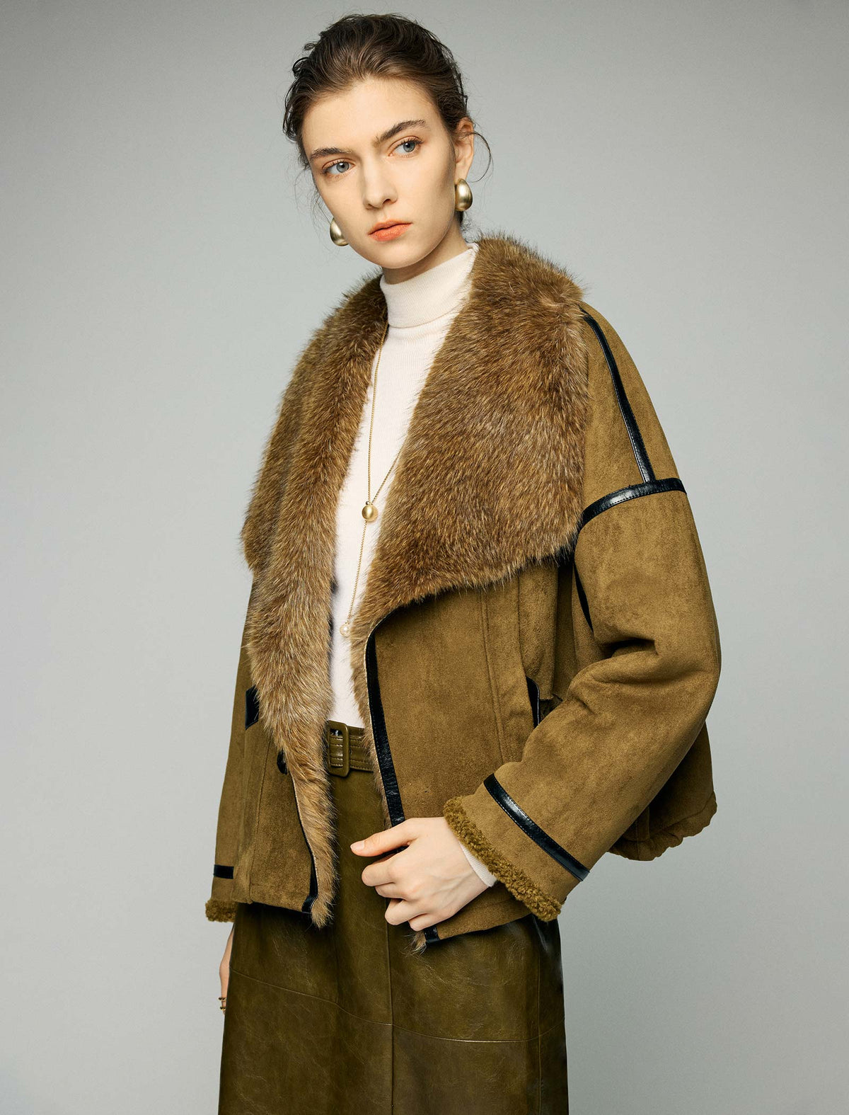 Contrast-Trim Wide-Lapel Cropped Moto Jacket