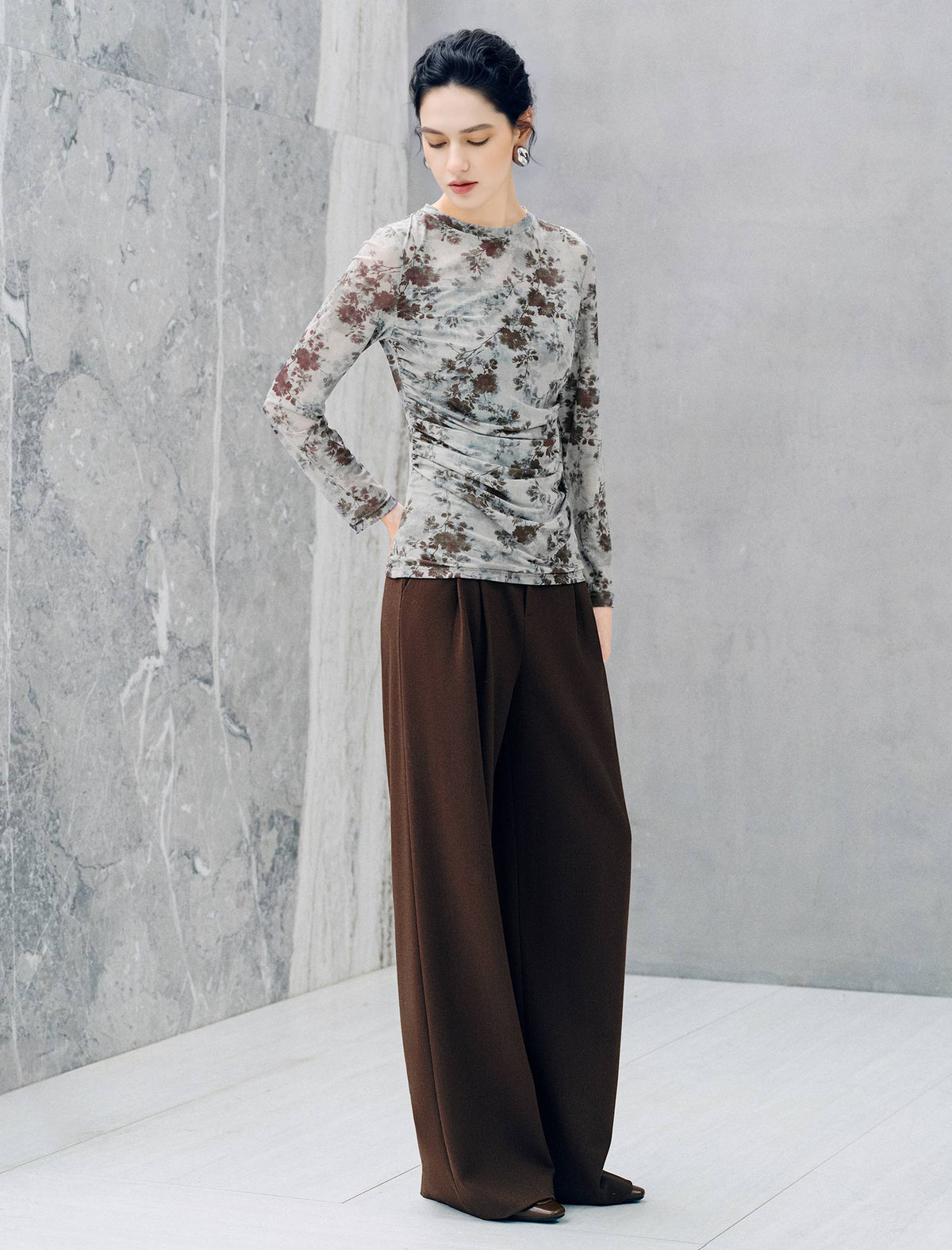 Vintage Floral Print Long Sleeve Ruched Top