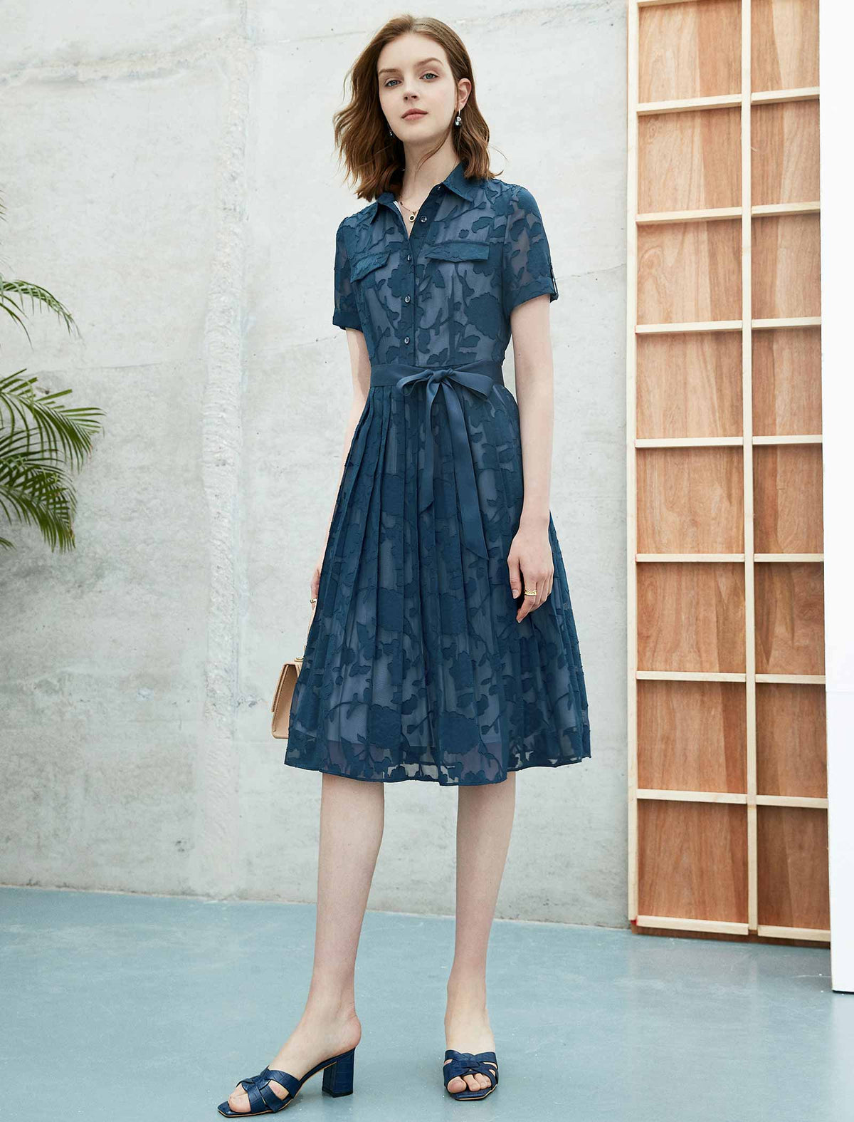 Cinched Waist Short Sleeve Lace Shirt Dress