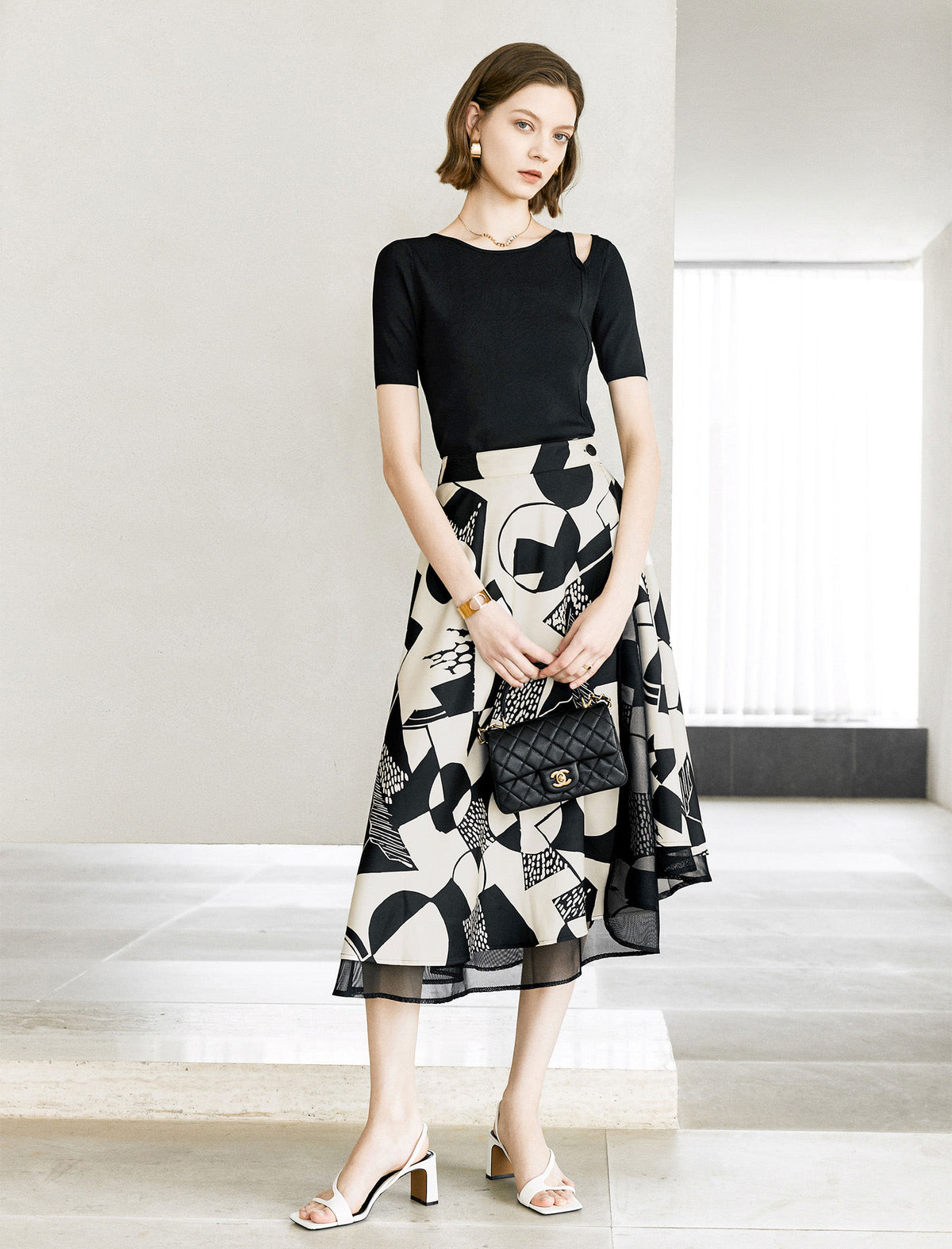 Reversible Geometric Print Mesh Detail Midi Skirt