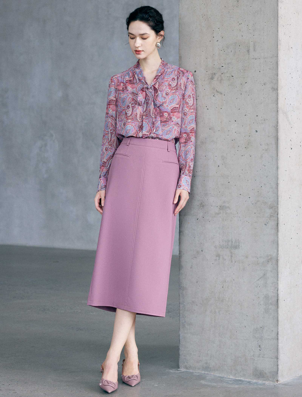 Bow Tie Paisley Print Long Sleeve Blouse
