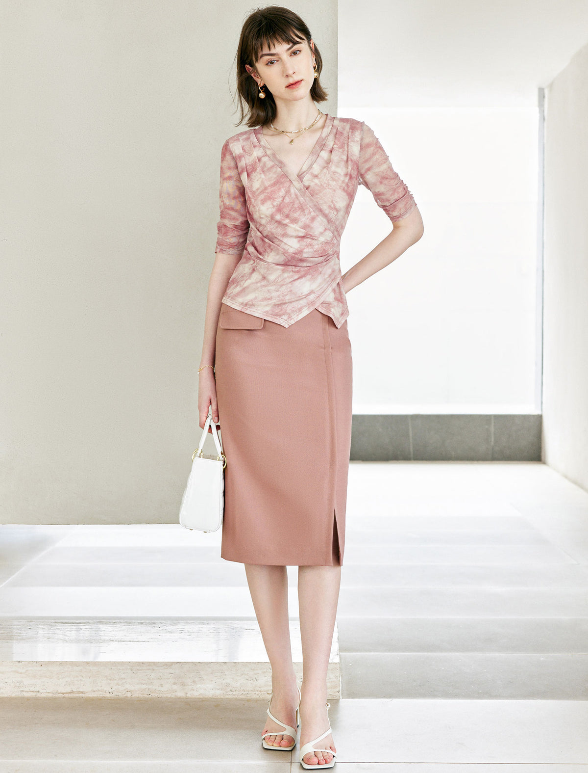 Dusty Pink High-Waisted Pencil Midi Skirt