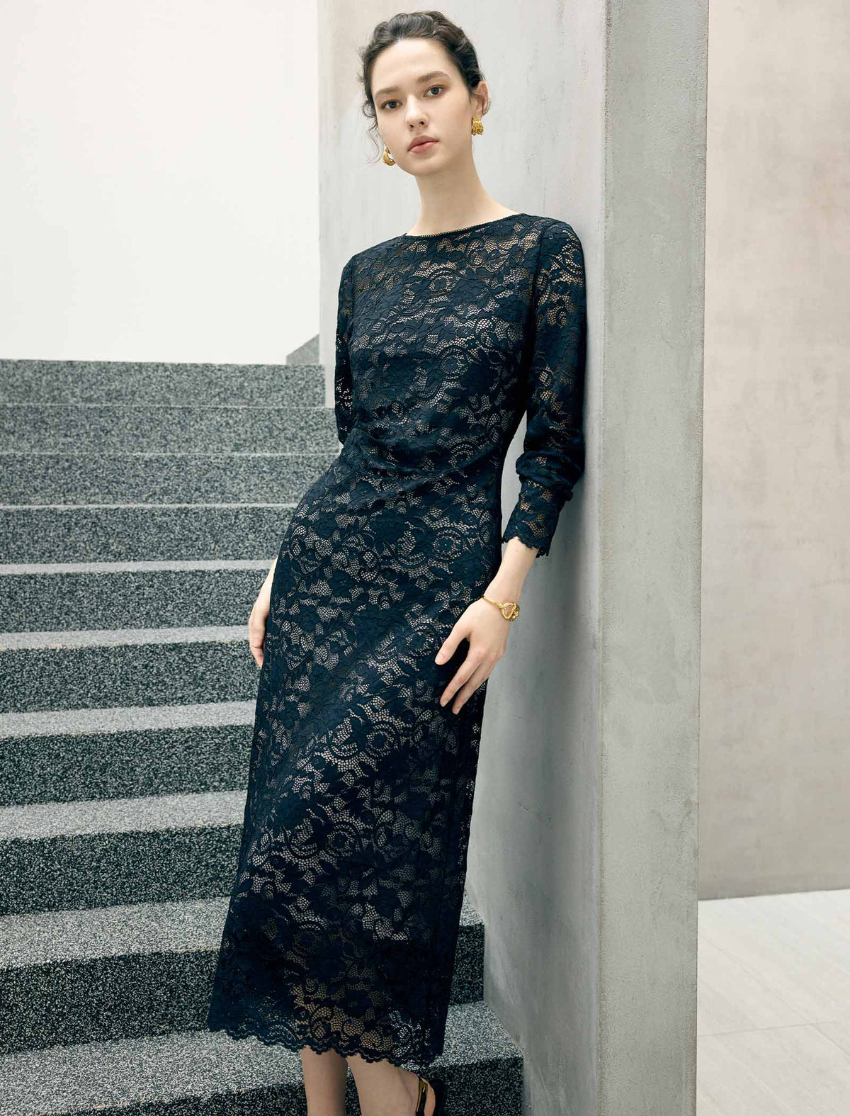 Floral Lace Scalloped Long Sleeve Midi Sheath Dress