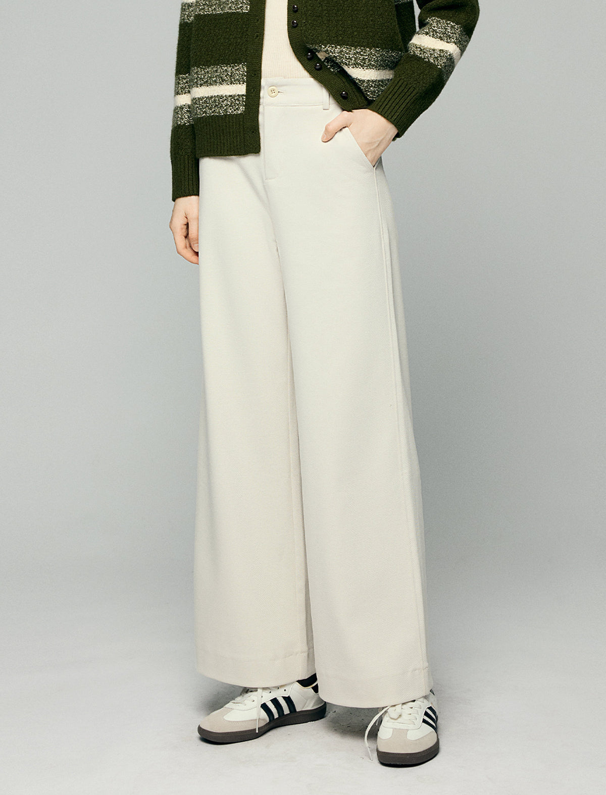 High-Waist Pocket Fluid Wide-Leg Pants