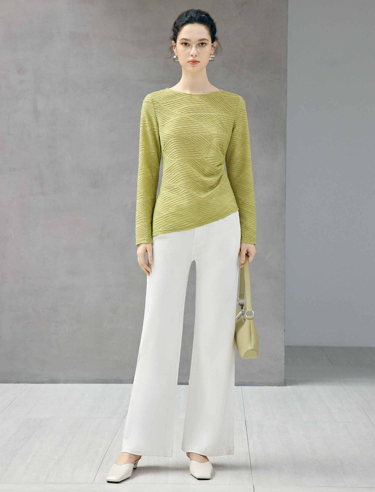 Textured Round Neck Long Sleeve Knit Top