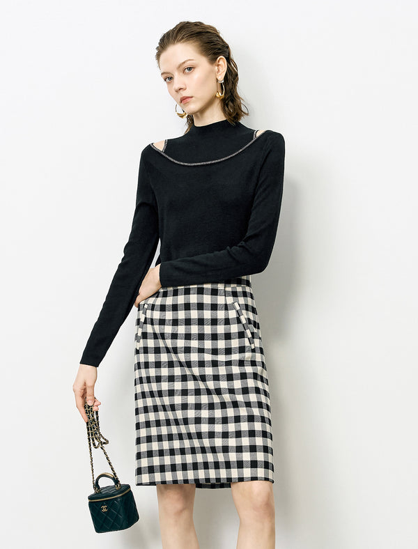 Slim Fit Cutout High Neck Long-Sleeve Knit Top