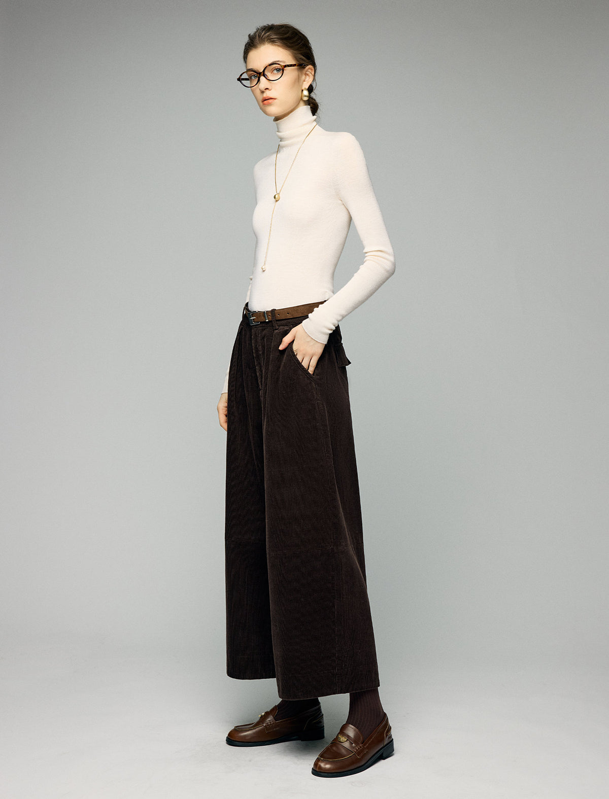 Textured Relaxed Wide-Leg Pants