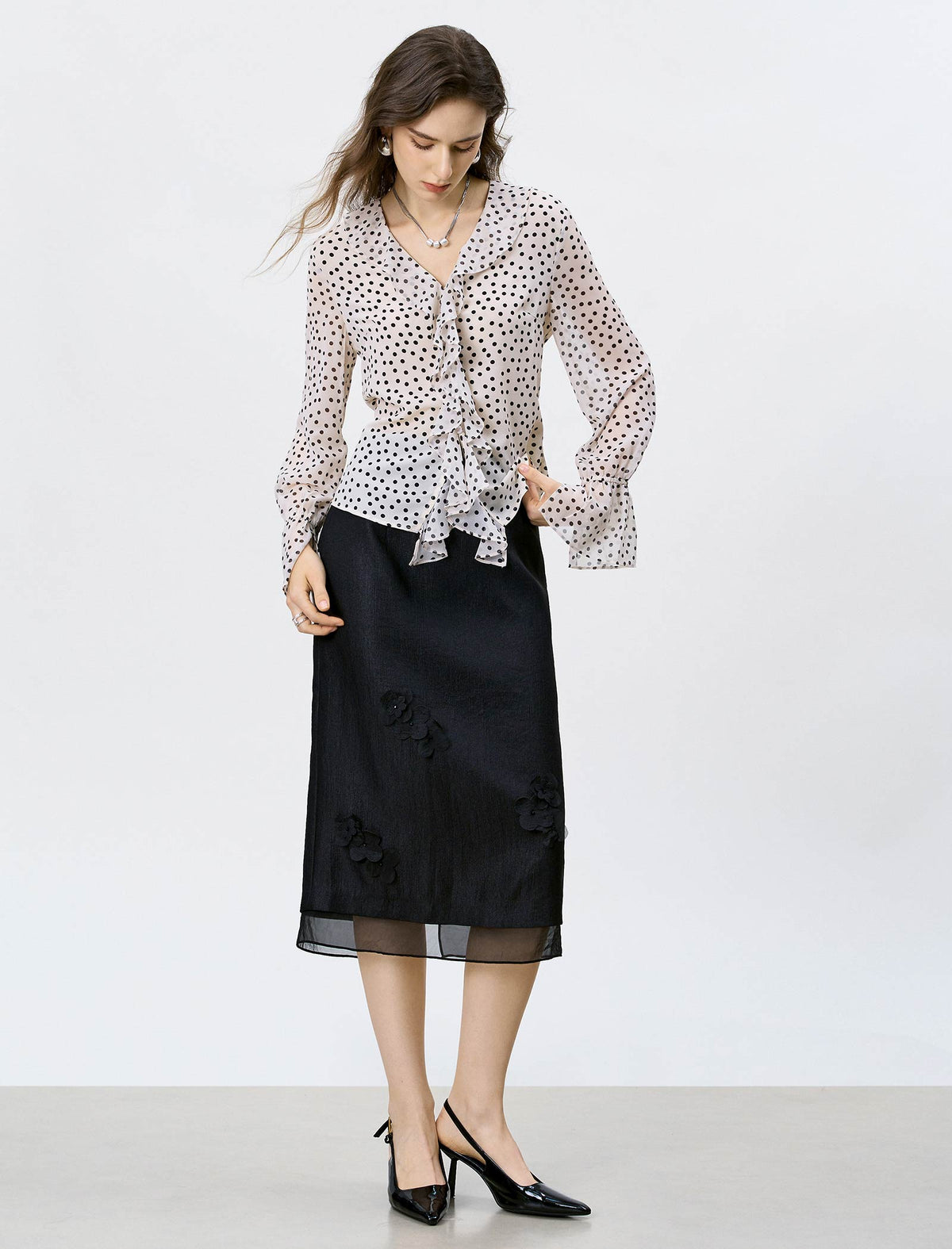 Black Textured Floral Accents Midi Skirt