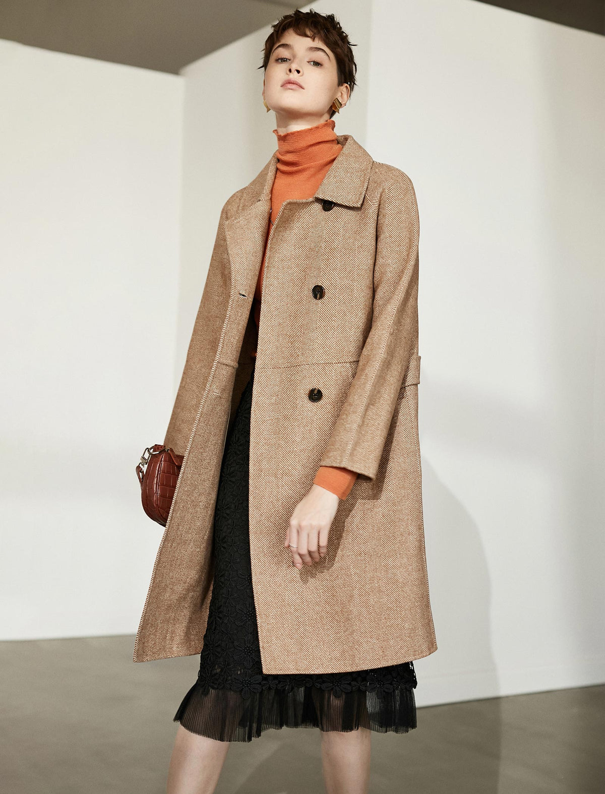 Wool Blend Collared Double-Breasted Pocket Coat