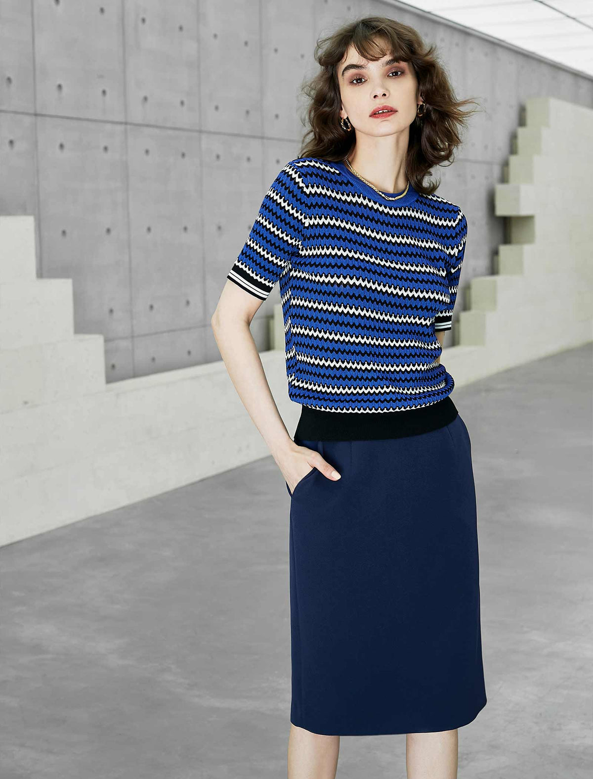 Minimal Pencil Skirt