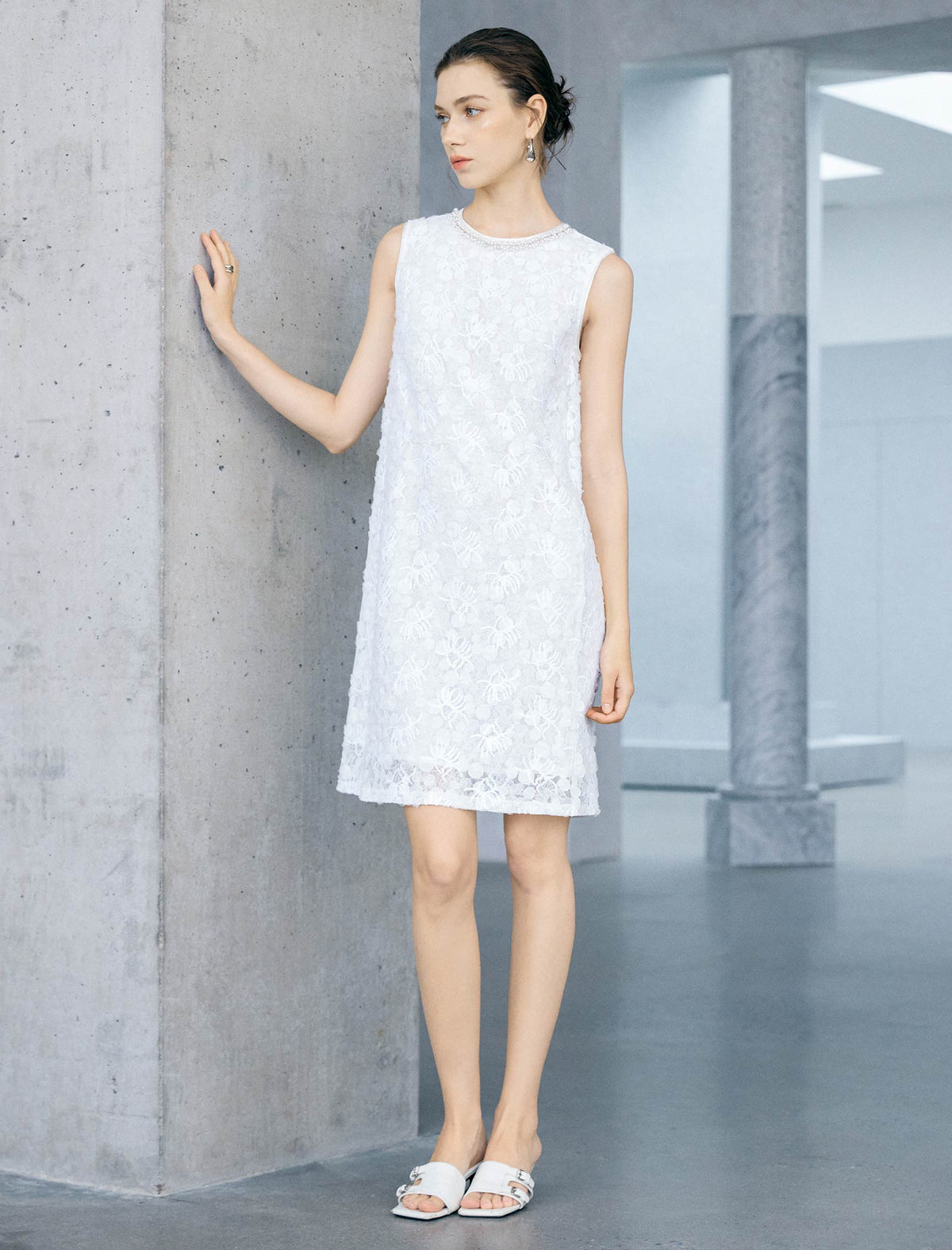 White Beaded Neck Textured Lace Sleeveless Shift Mini Dress