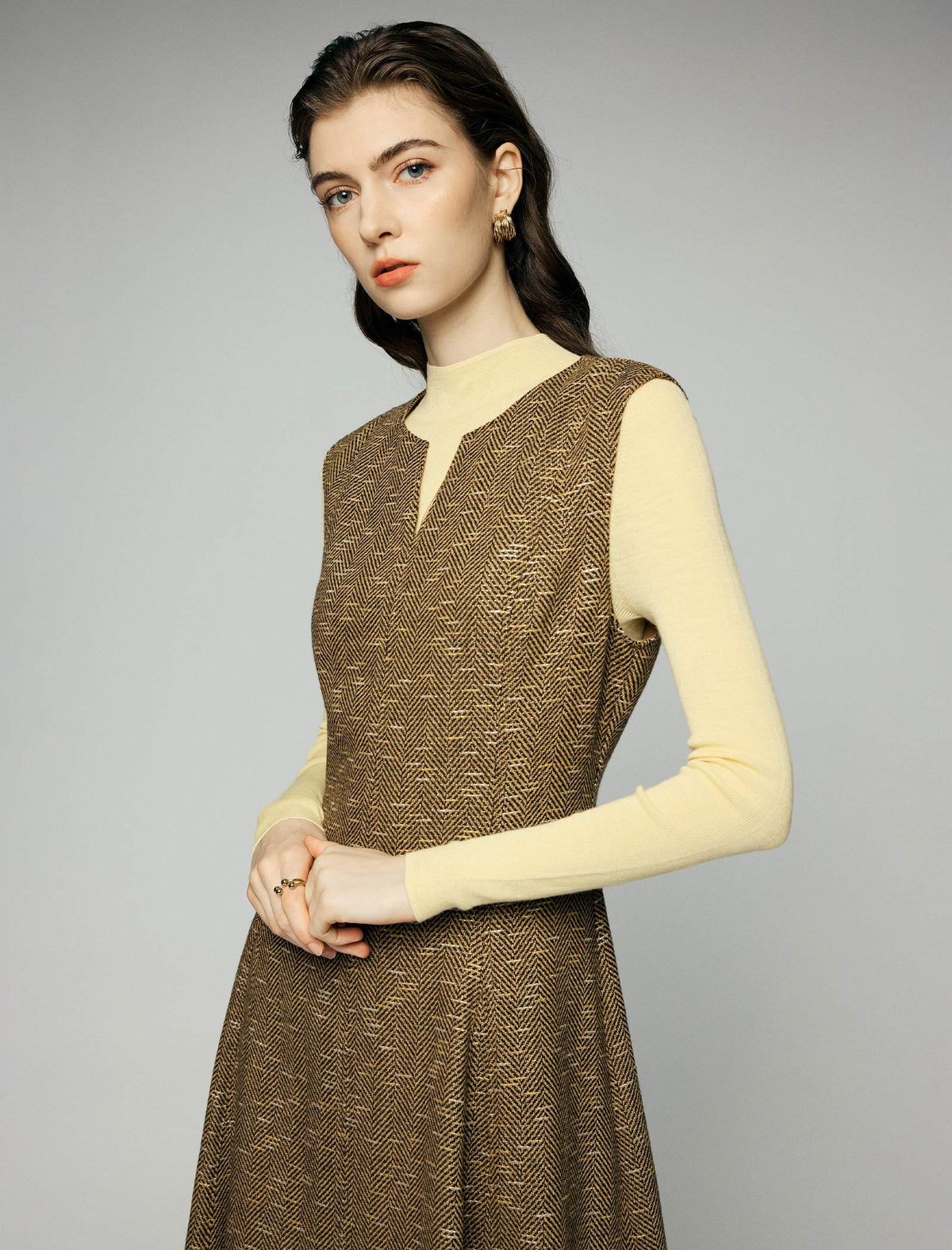 Wool Blend Shimmer Notched V-Neck Sleeveless A-Line Midi Dress