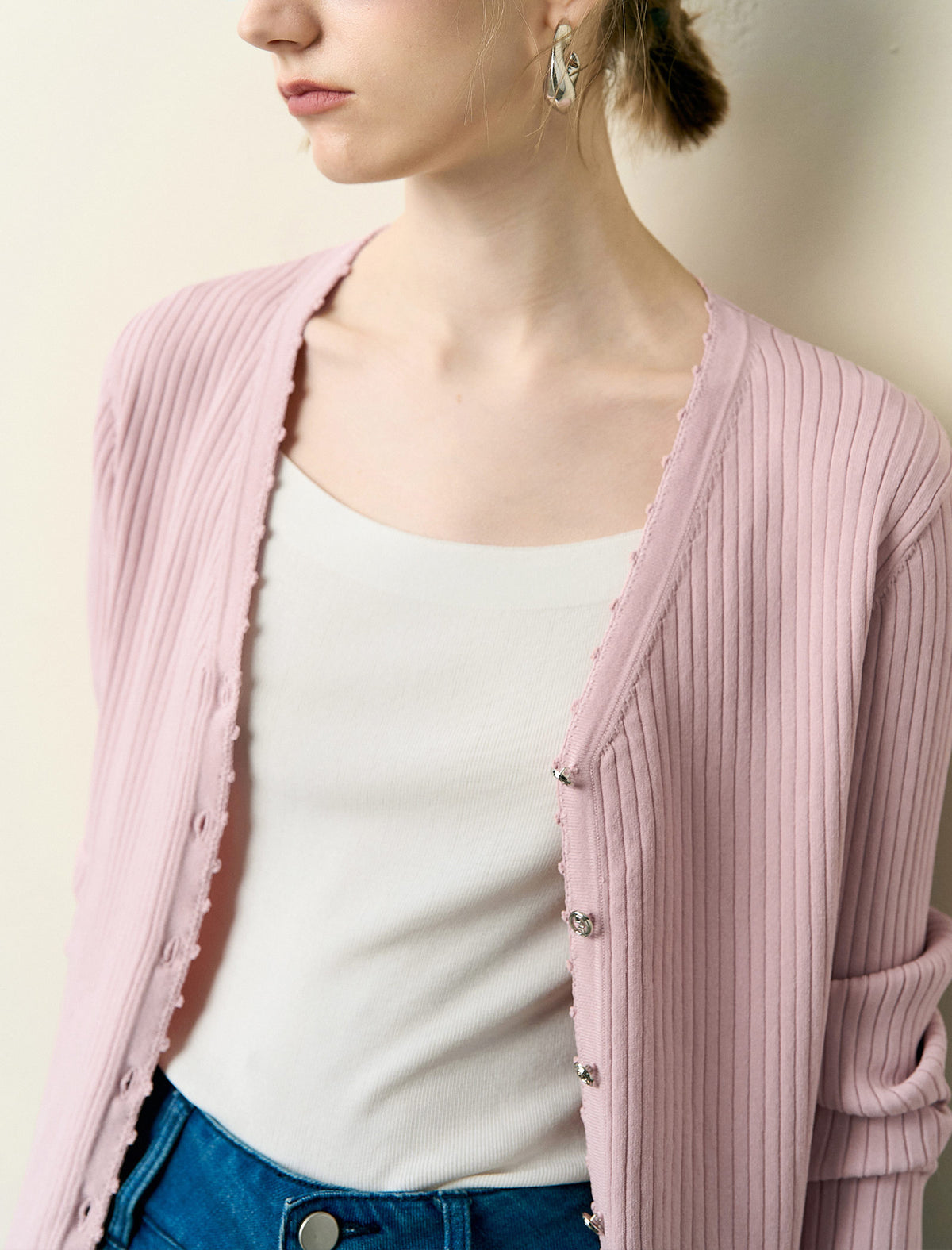Ribbed Knit V-Neck Cardigan