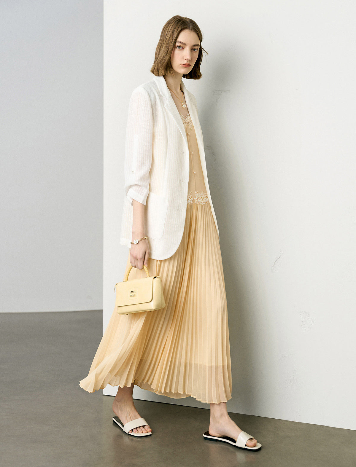 Three-Quarter Sleeve Textured Lapel Blazer