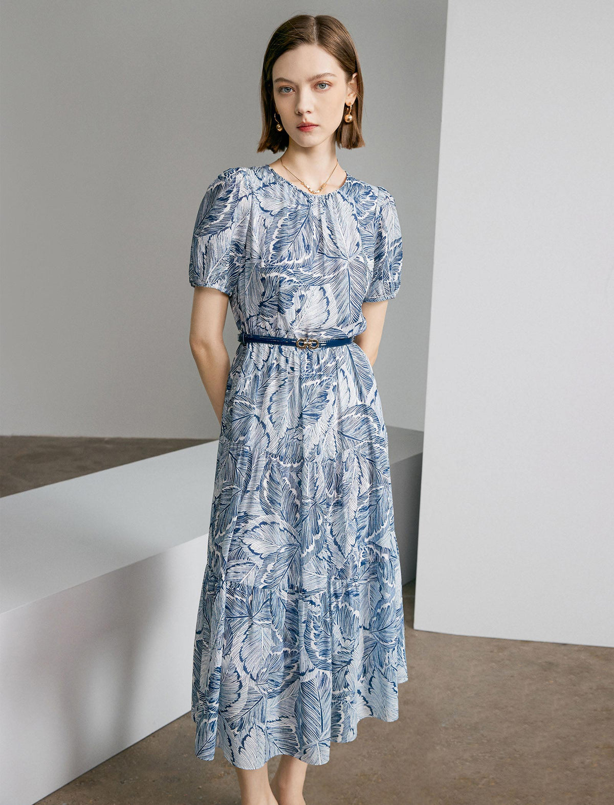 Leaf Print Puff Sleeve Midi Dress