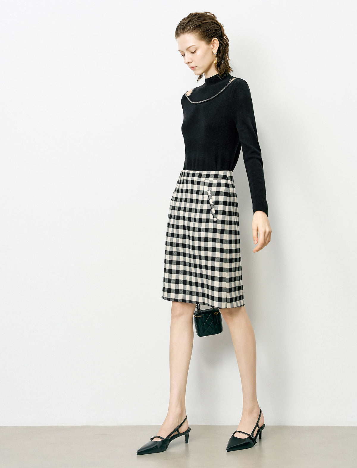 Slim Fit Cutout High Neck Long-Sleeve Knit Top