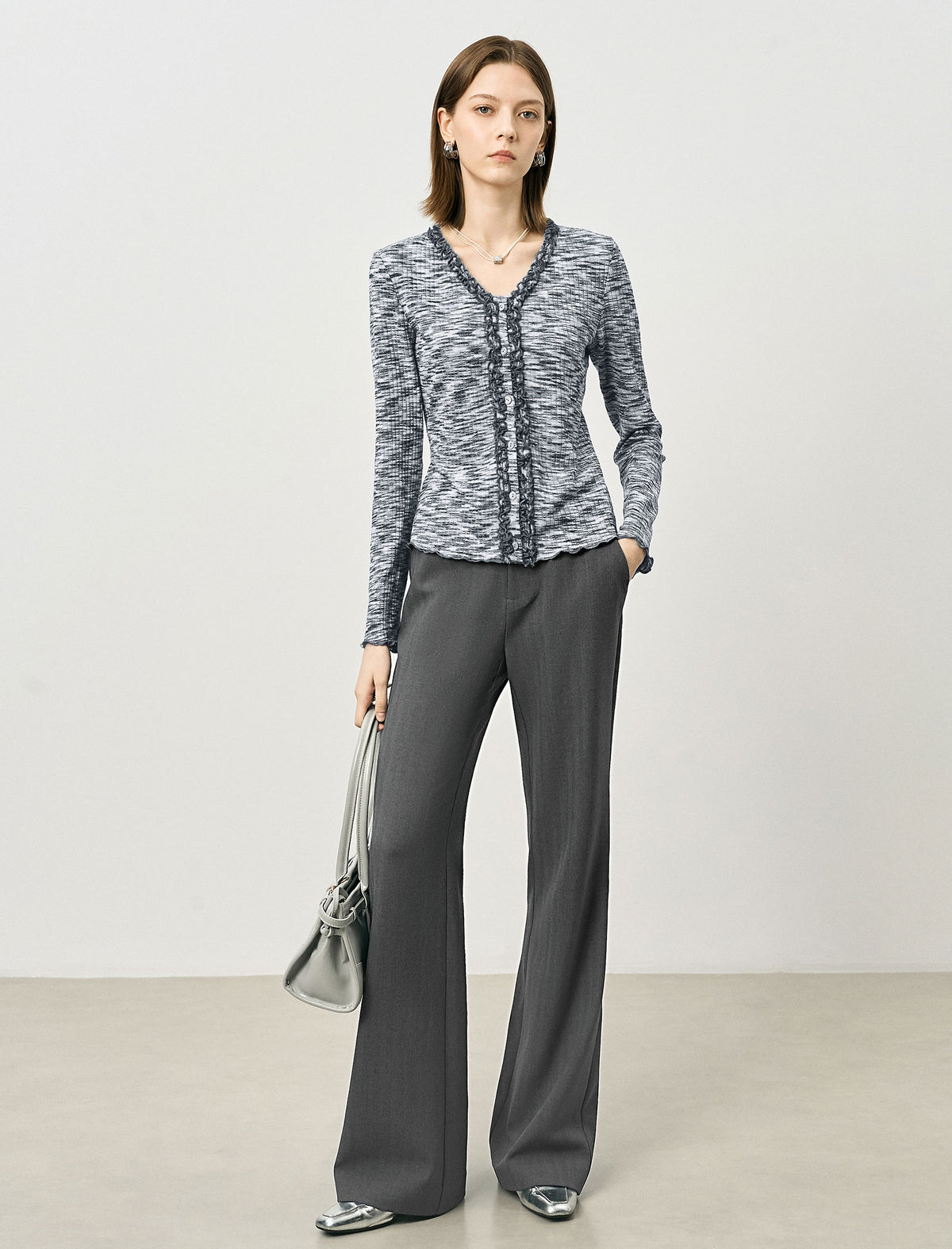 Gray V-Neck Slim Fit Long-Sleeve Knit Top