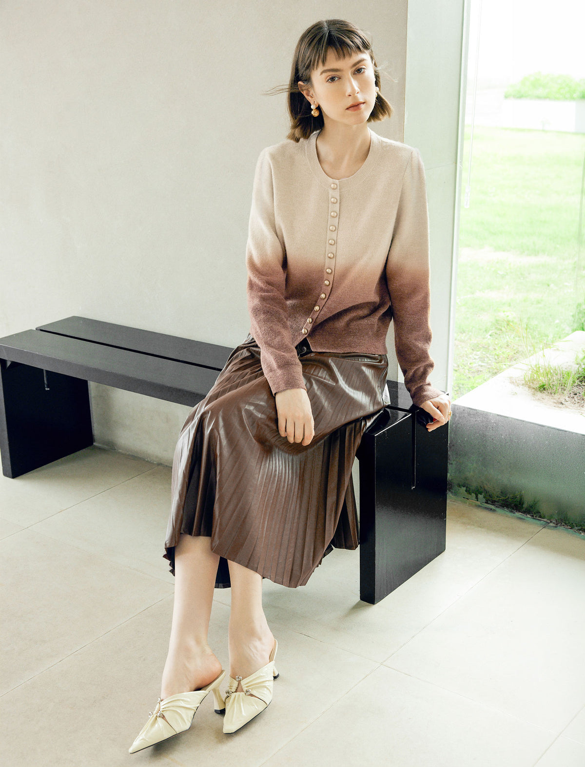 Vintage Gradient Round Neck Knit Sweater
