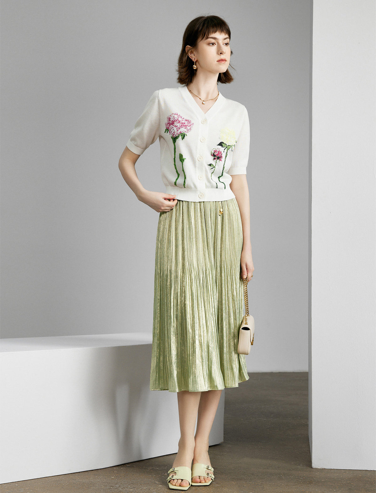 Solid Color Pleated Midi Skirt