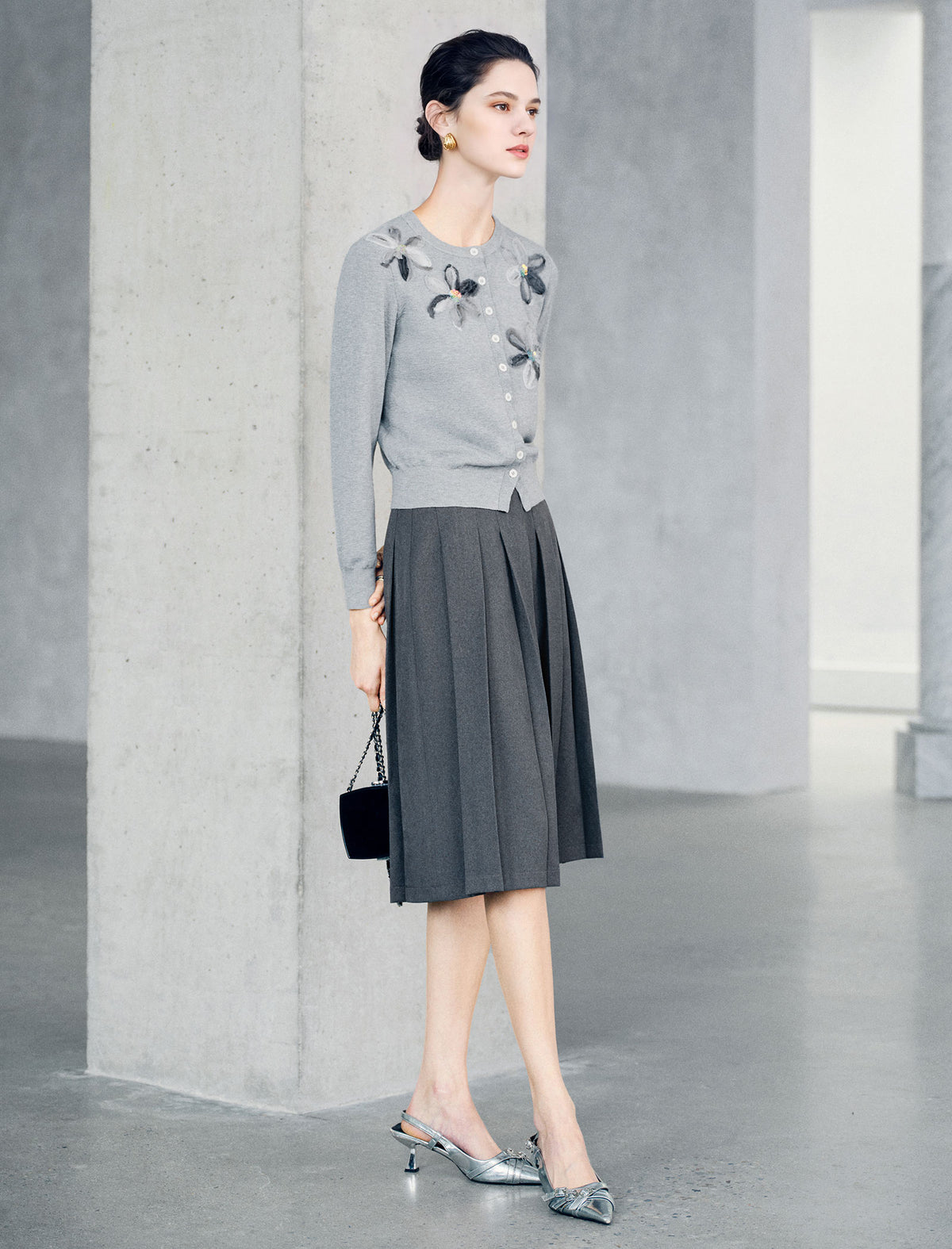 Vintage A-Line Pleated Midi Skirt