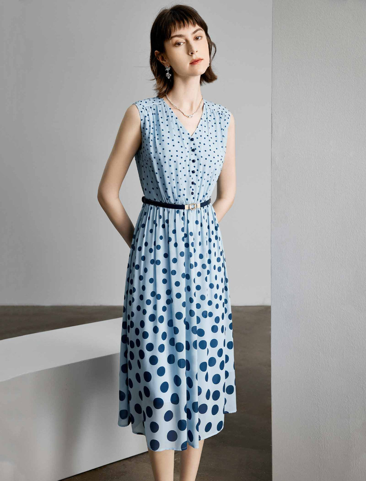 Blue Polka Dot Sleeveless Midi Dress