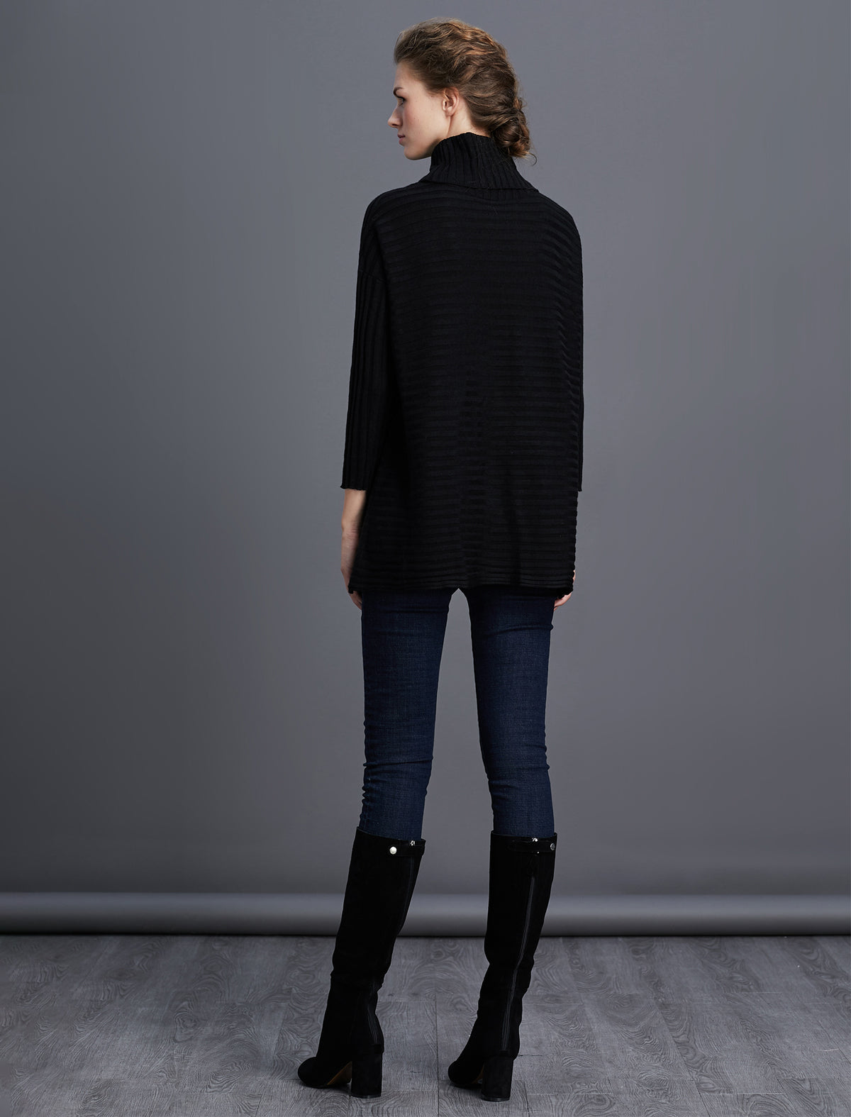Textured Knit Relaxed Turtleneck Sweater