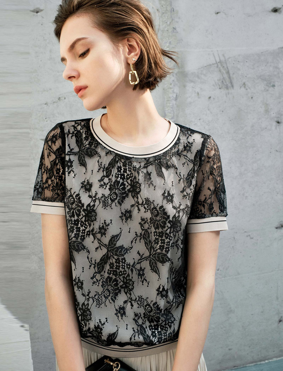 Lace Floral Short Sleeve Top