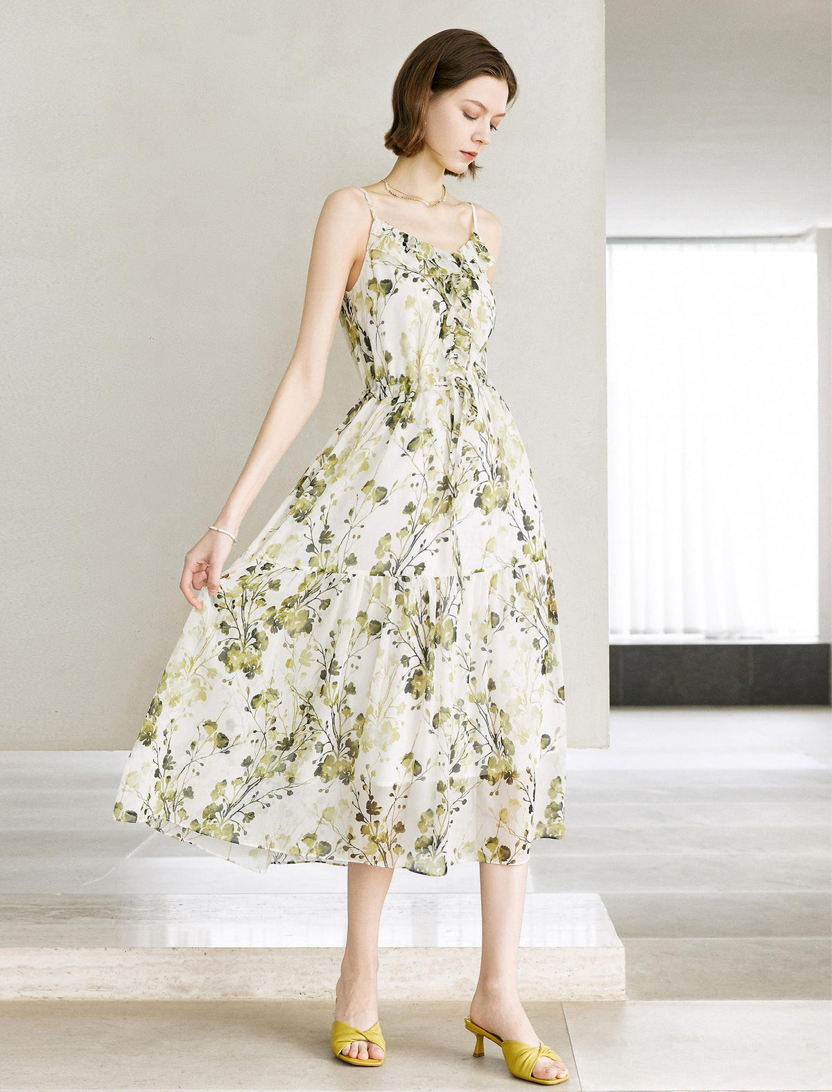 Green Floral Print Ruffled Sleeveless Midi Dress