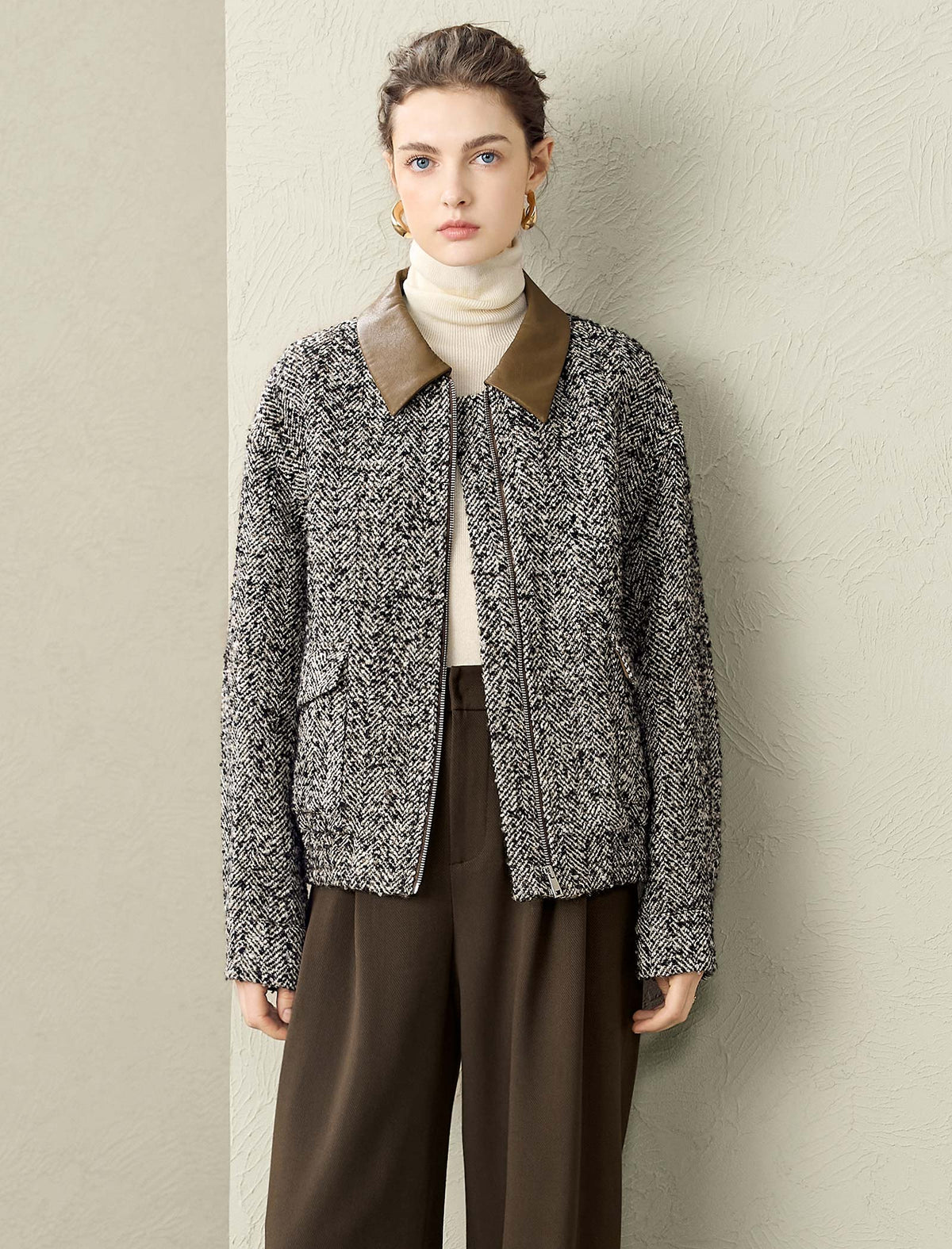 Tweed Wool-Blend Leather Collar Jacket
