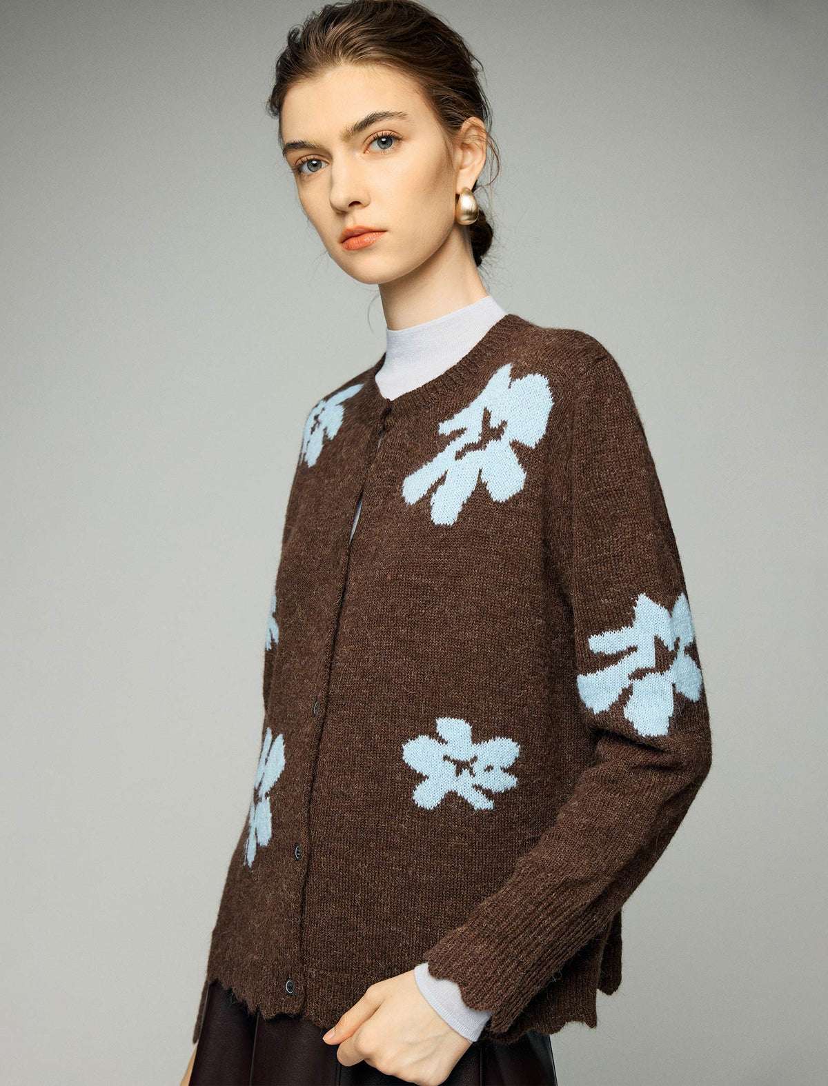 Wool Blend Floral Jacquard Wave-Hem Button-Front Cardigan