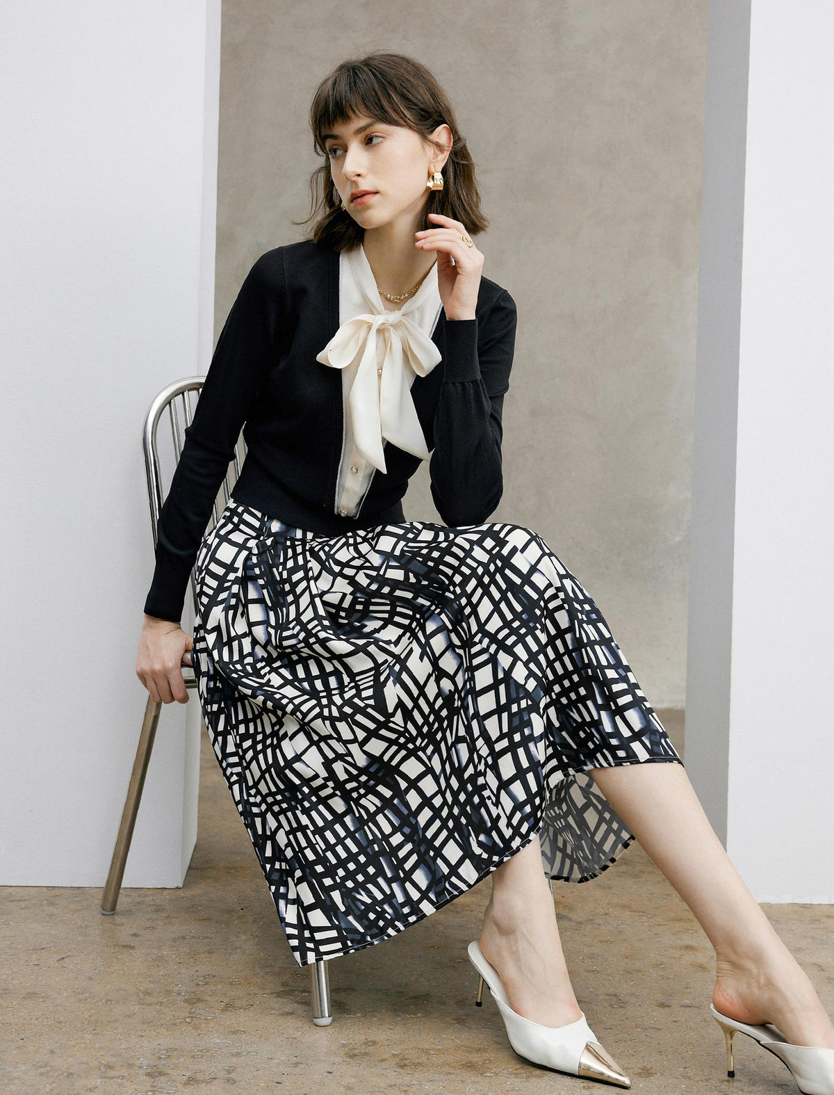 Faux Two-Piece Bow Detail Knit Top