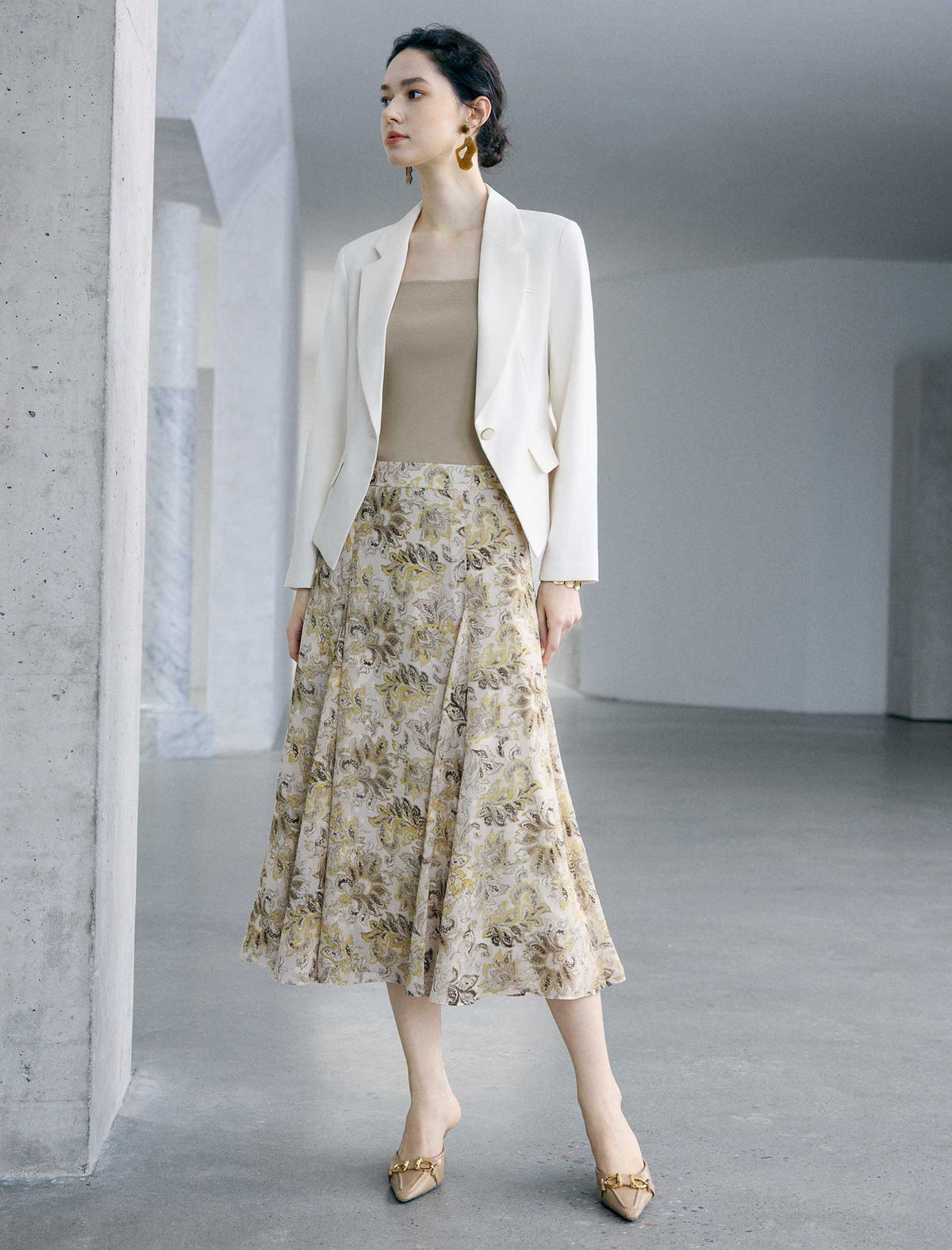 Notched Lapel Long Sleeve Blazer