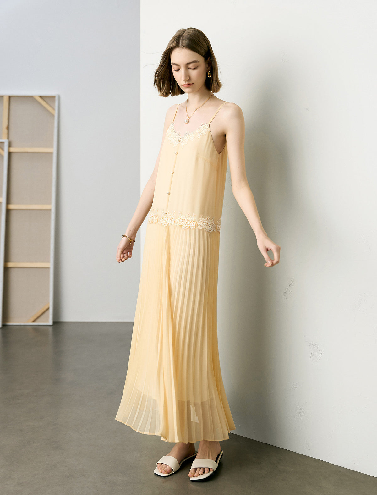 Chic Lace Embellished Pleated Slip Midi Dress