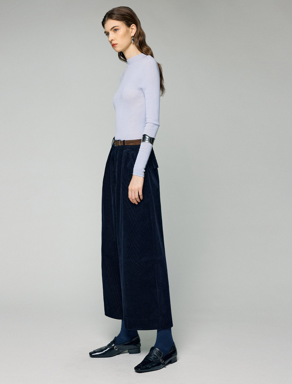Textured Relaxed Wide-Leg Pants