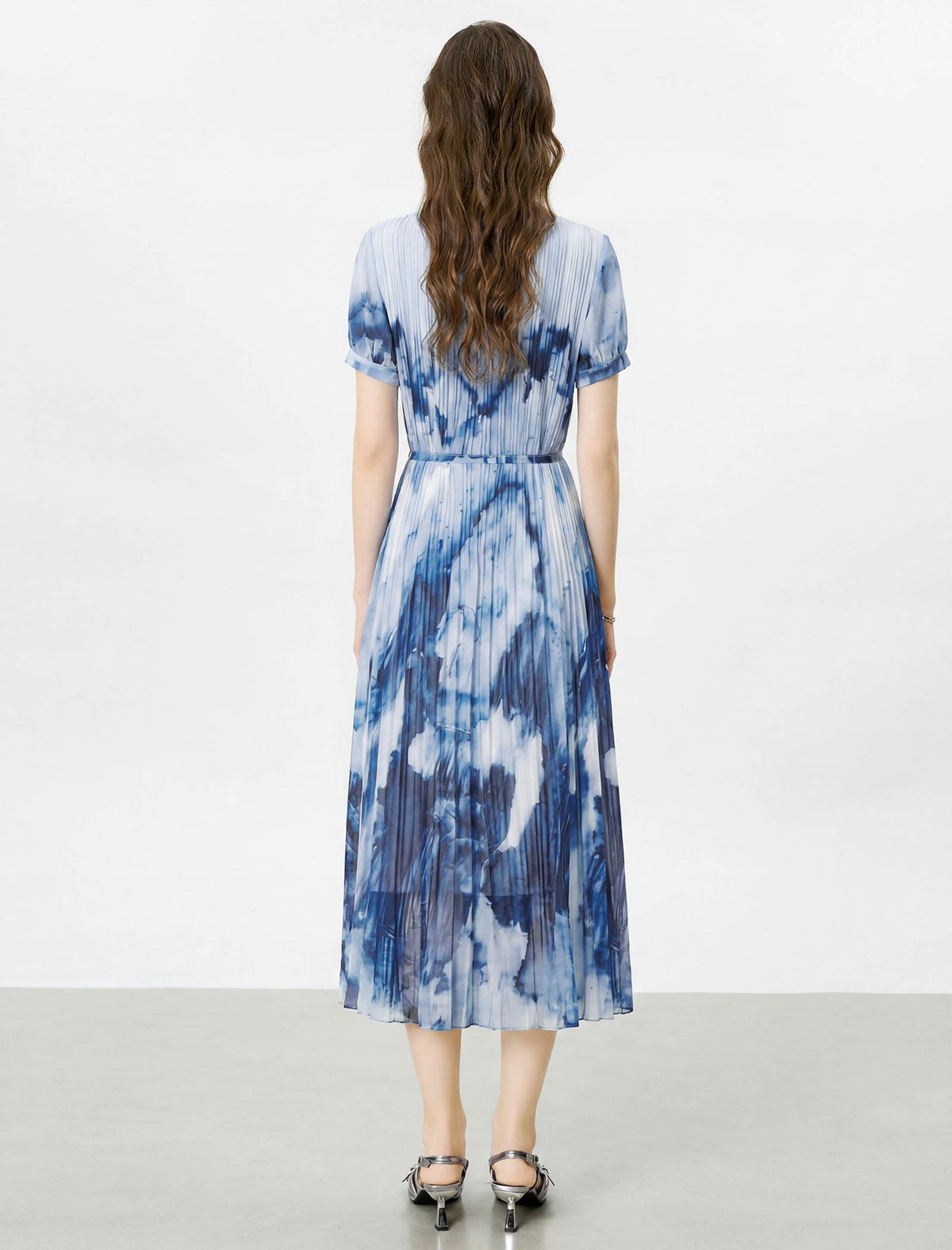 Blue Tie-Dye Pleated Midi Dress