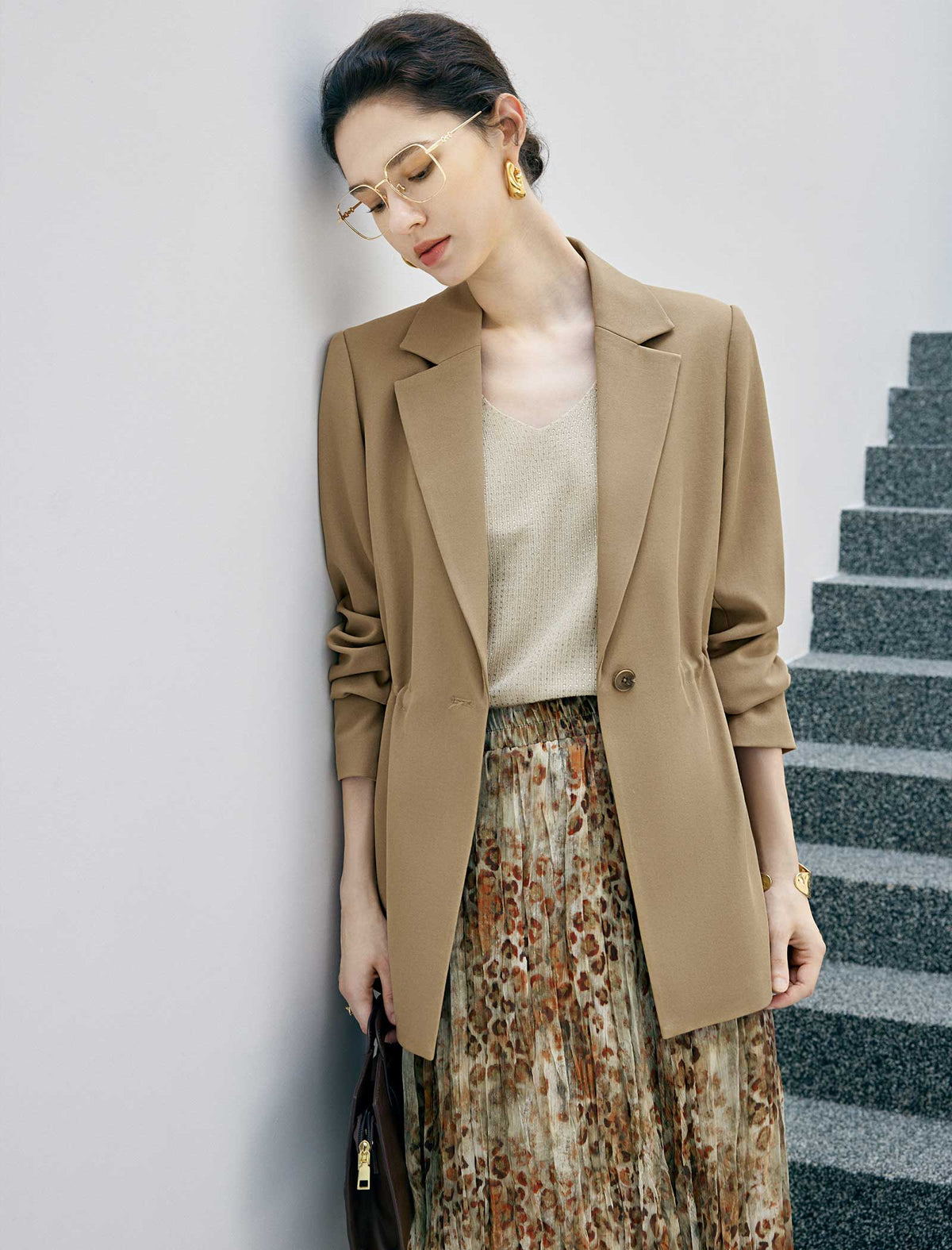 Notched Lapel Drawstring Waist Long Sleeve Jacket