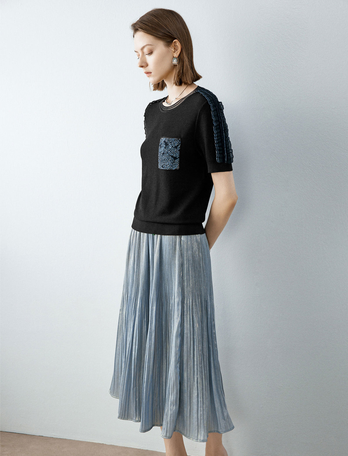 Solid Color Pleated Midi Skirt