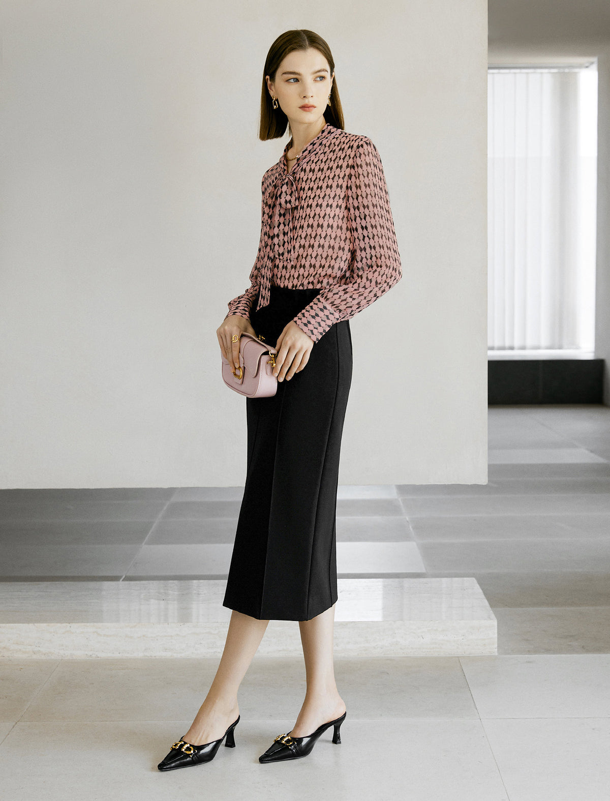 Black Front Slit Tailored Midi Pencil Skirt