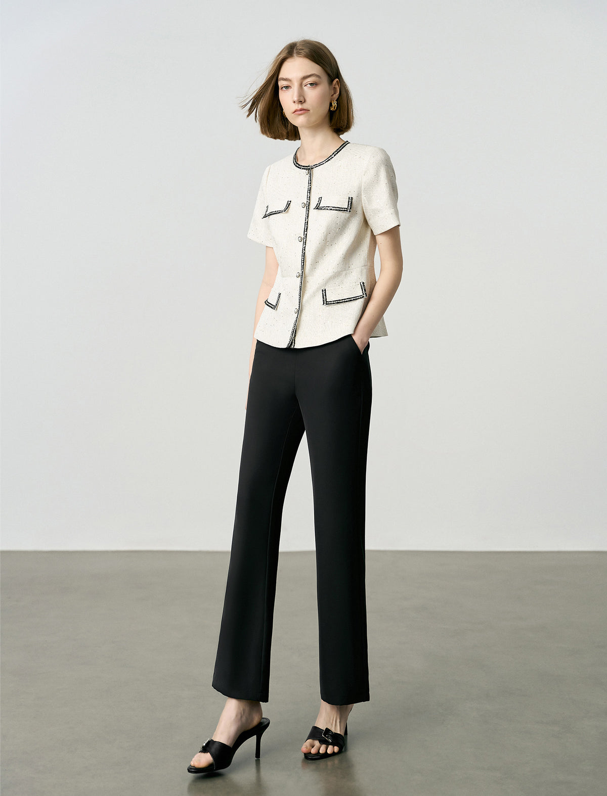 Elegant Black Trim Pearl Button Short Sleeve Jacket