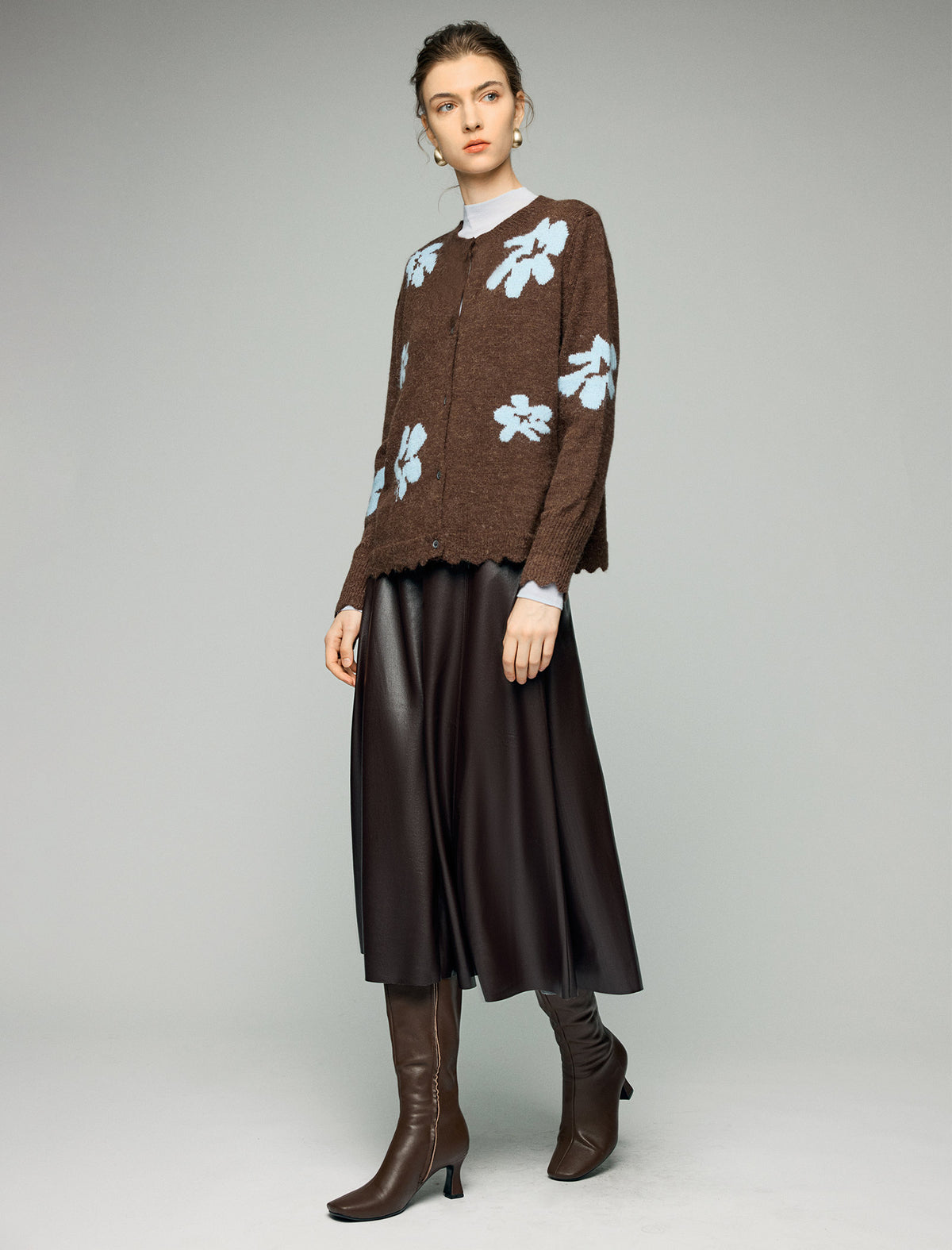 Wool Blend Floral Jacquard Wave-Hem Button-Front Cardigan