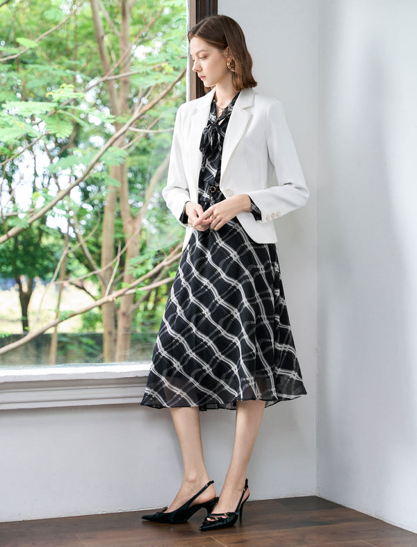 Black Structured Minimalist Professional Blazer