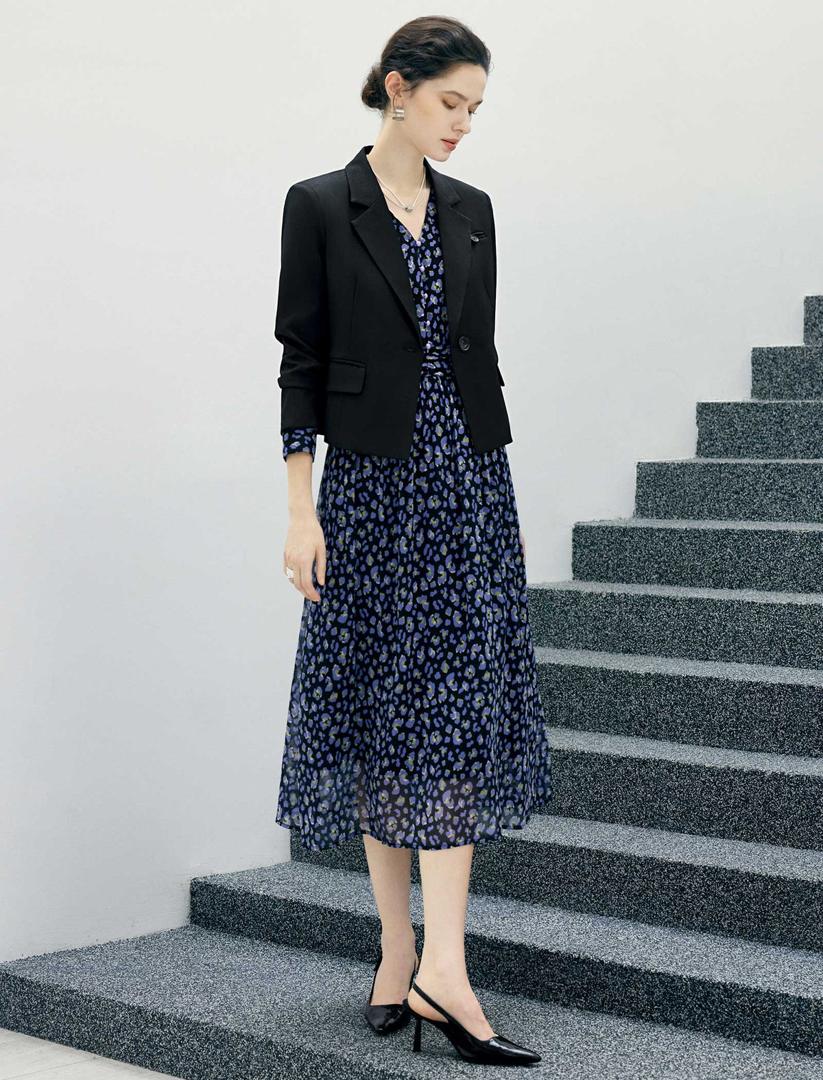 Notched Lapel Long Sleeve Blazer