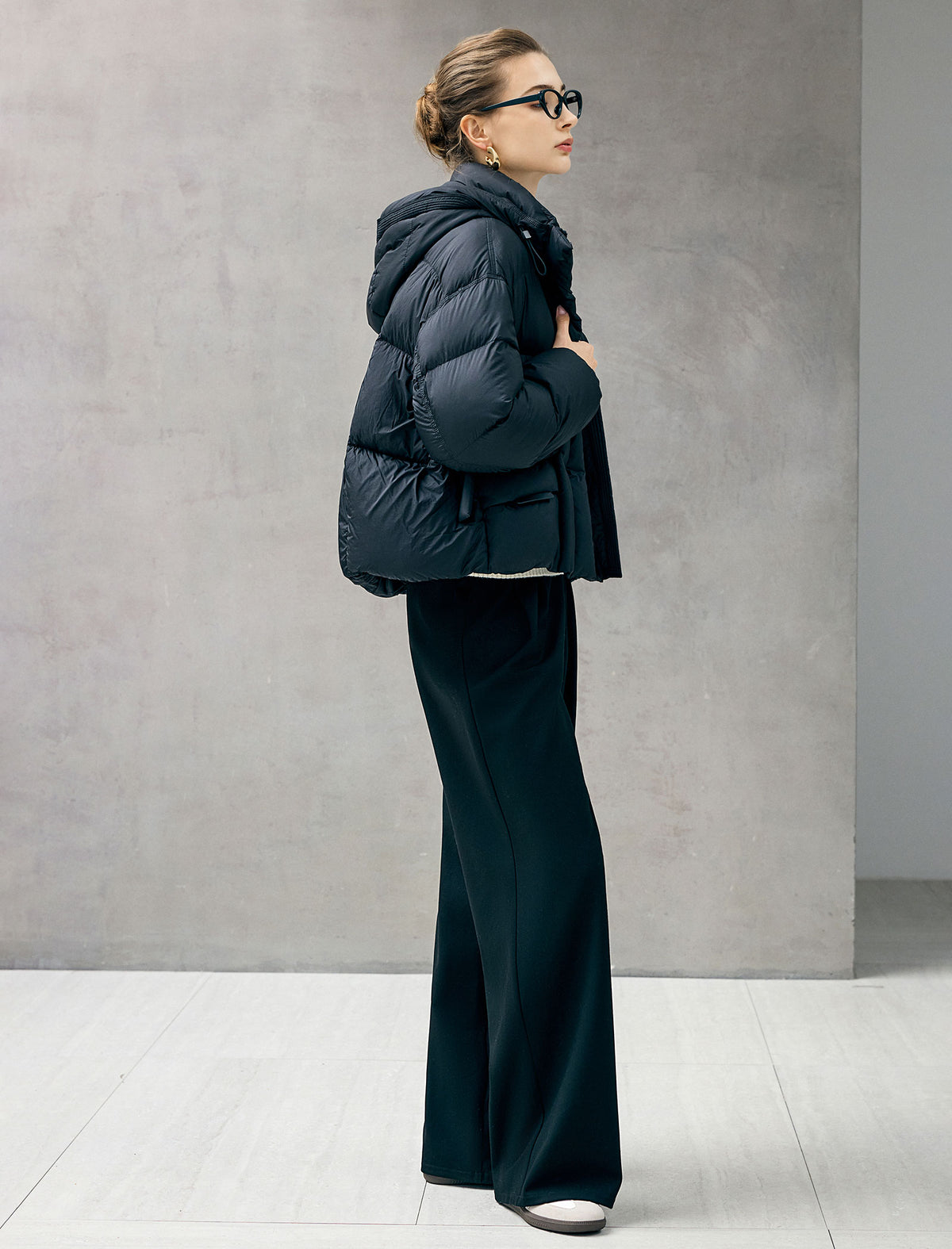 Hooded Drawstring Snap-Front Pocket Cropped Puffer Jacket