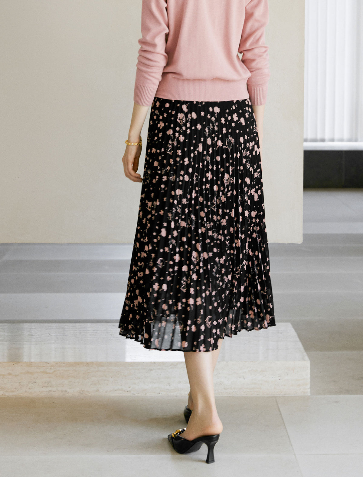 Ditsy Pleated Midi Skirt