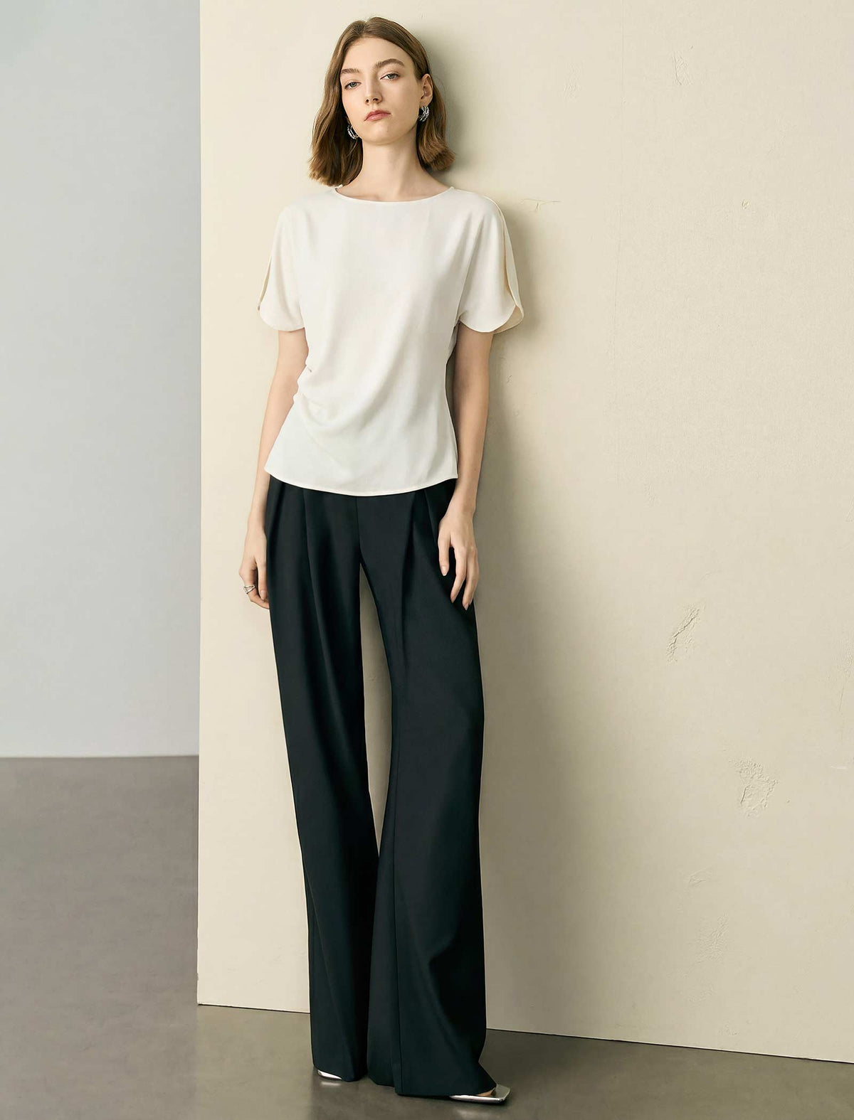One‑Shoulder Boat Neck Short‑Sleeve Blouse